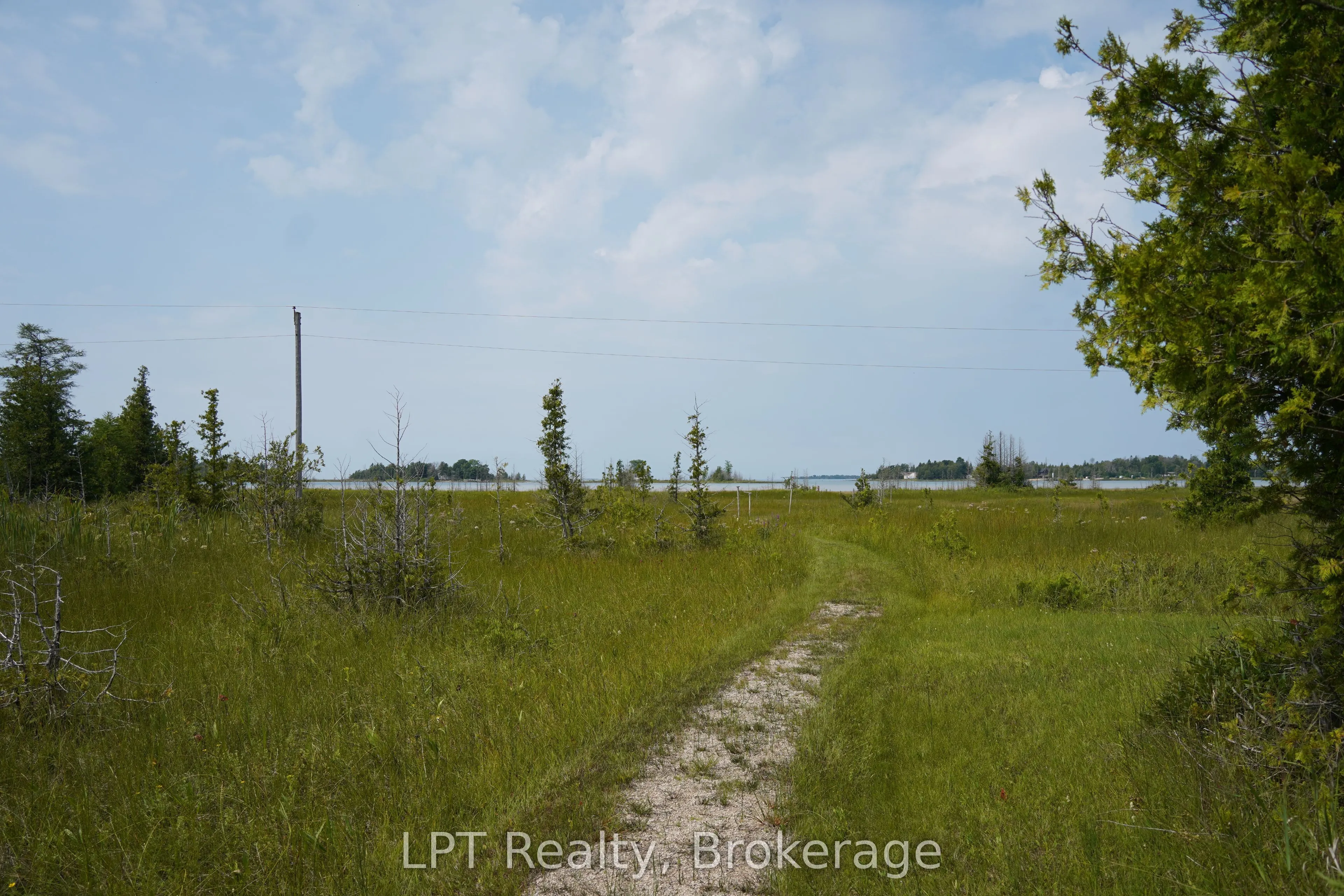 621 Huron Road
