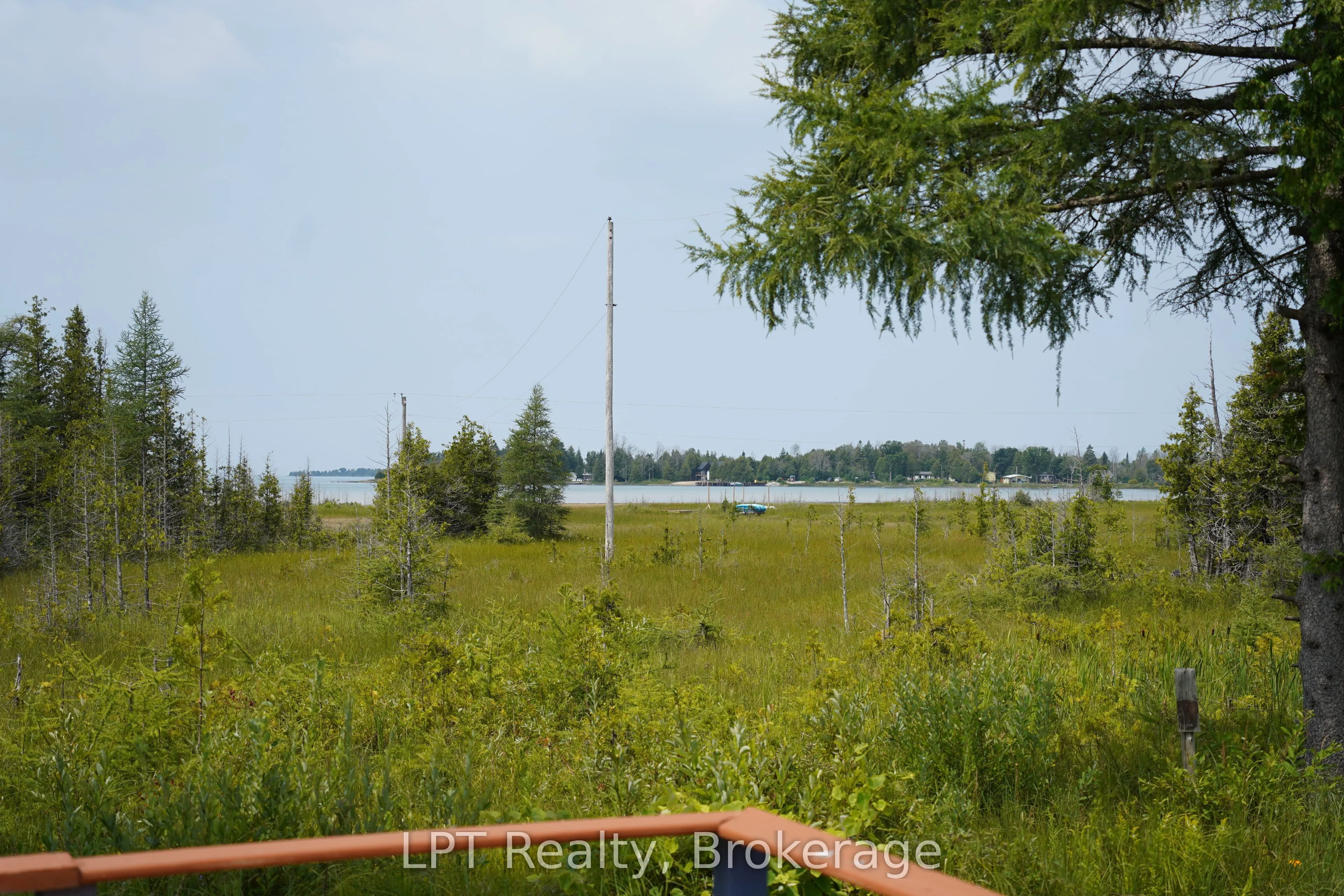 621 Huron Road