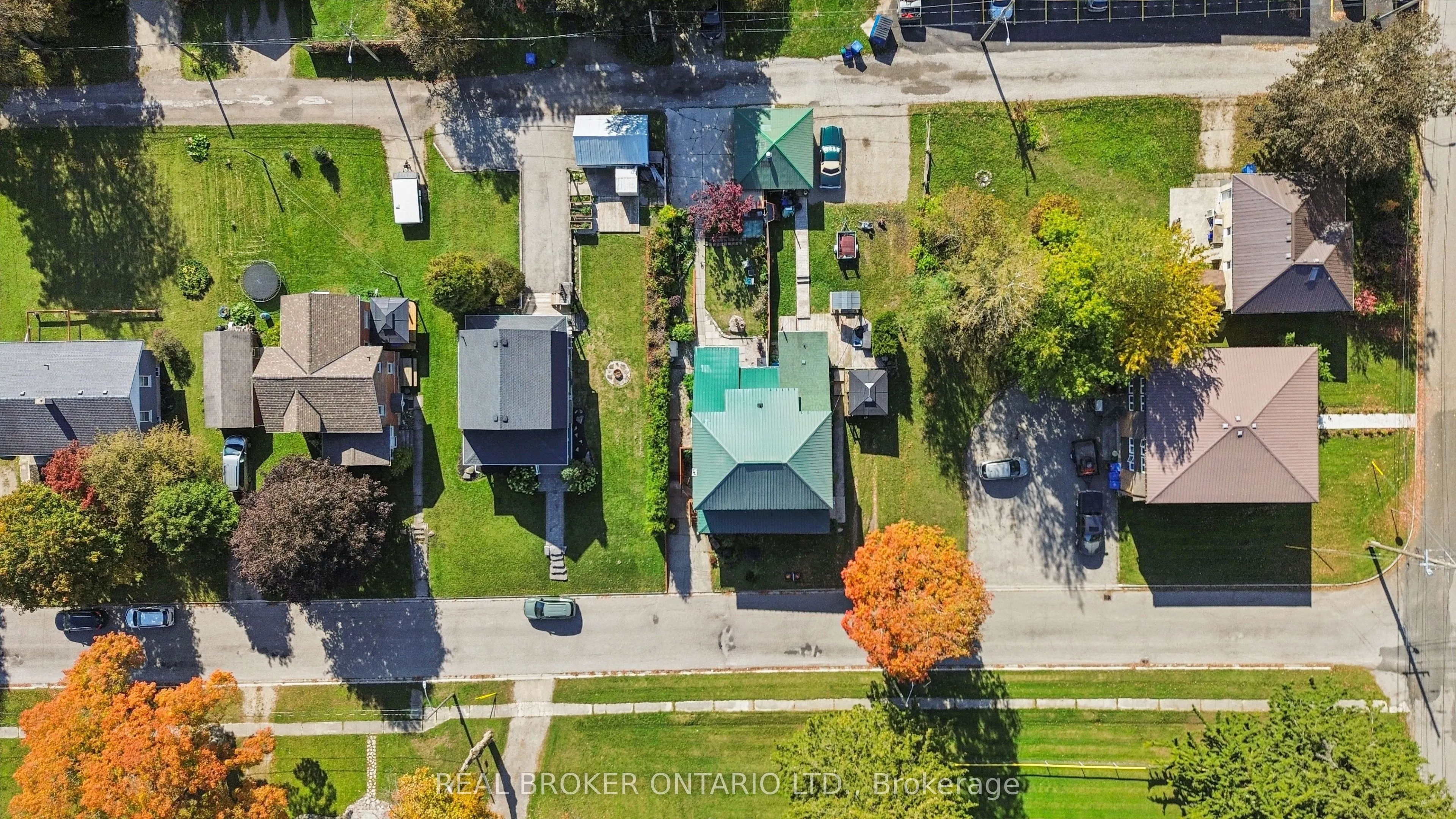 324 Daly Street