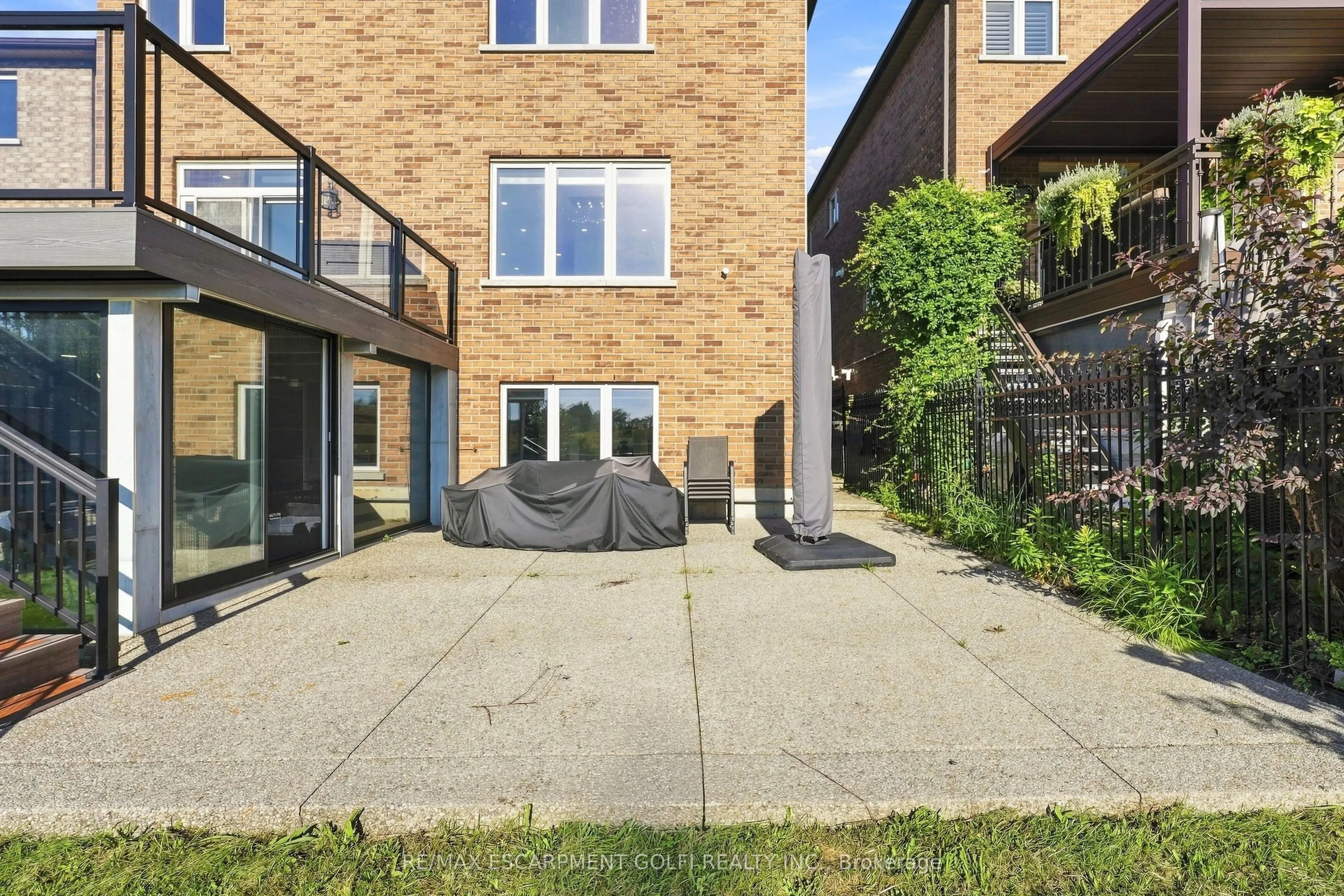59 Greti Drive