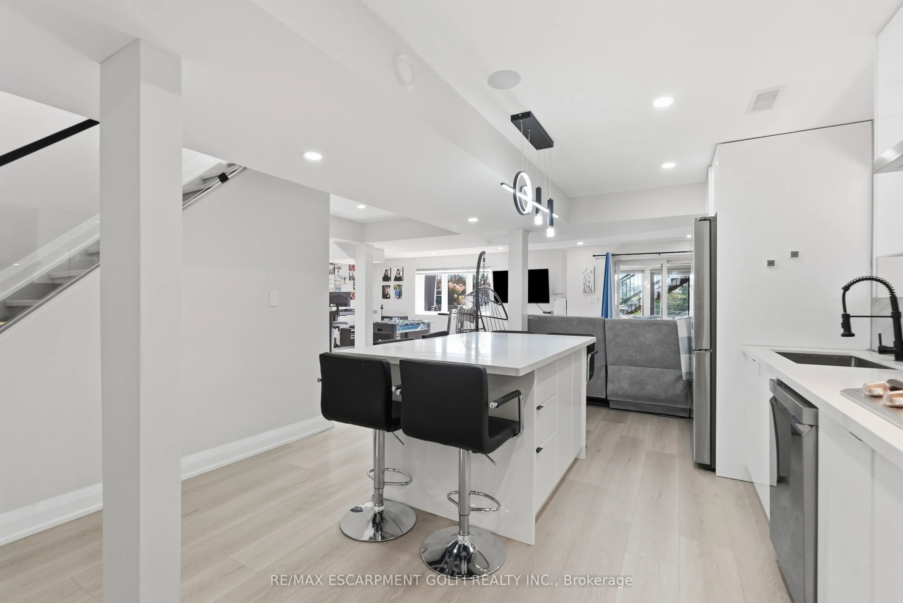 59 Greti Drive