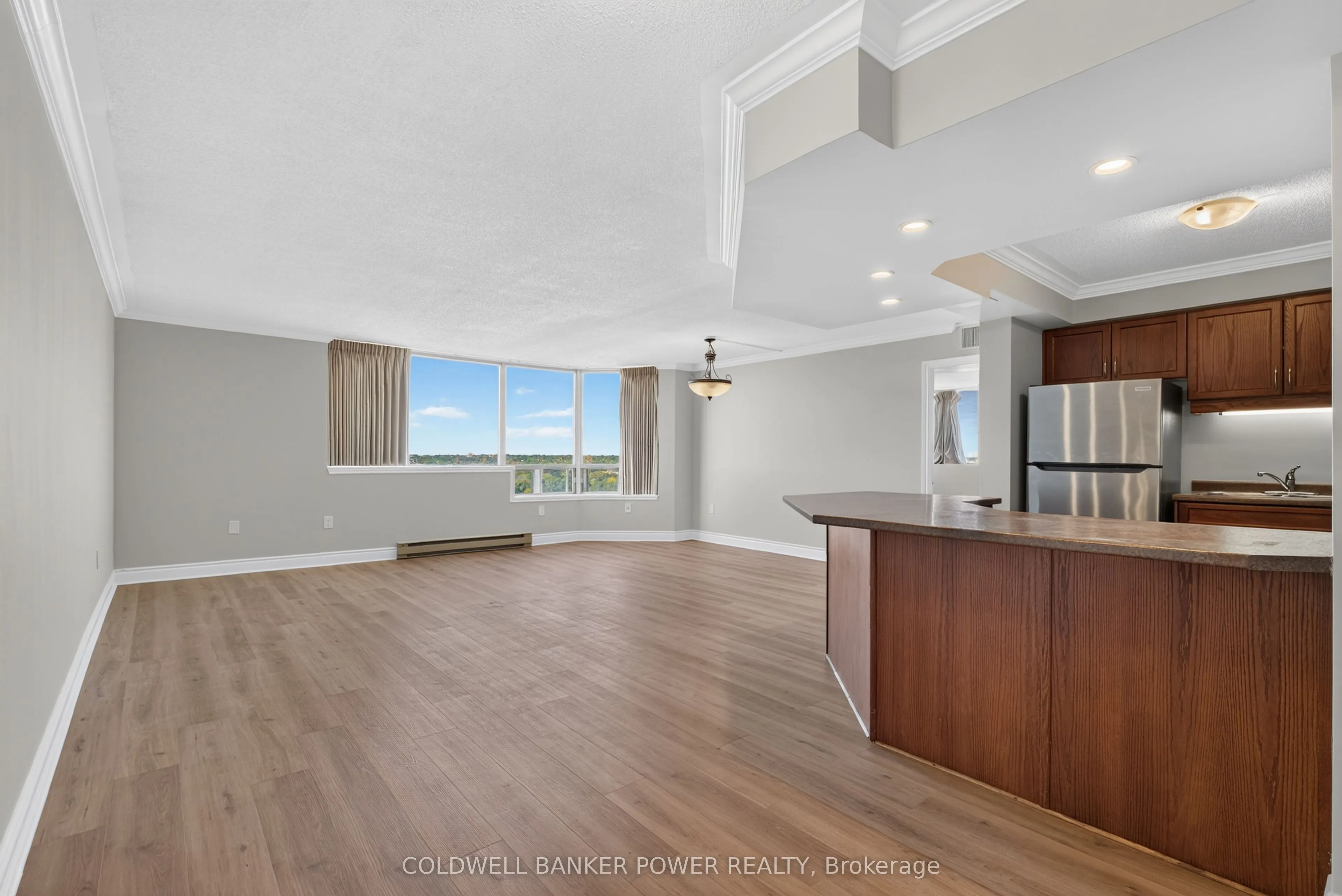 695 Richmond Street #1705