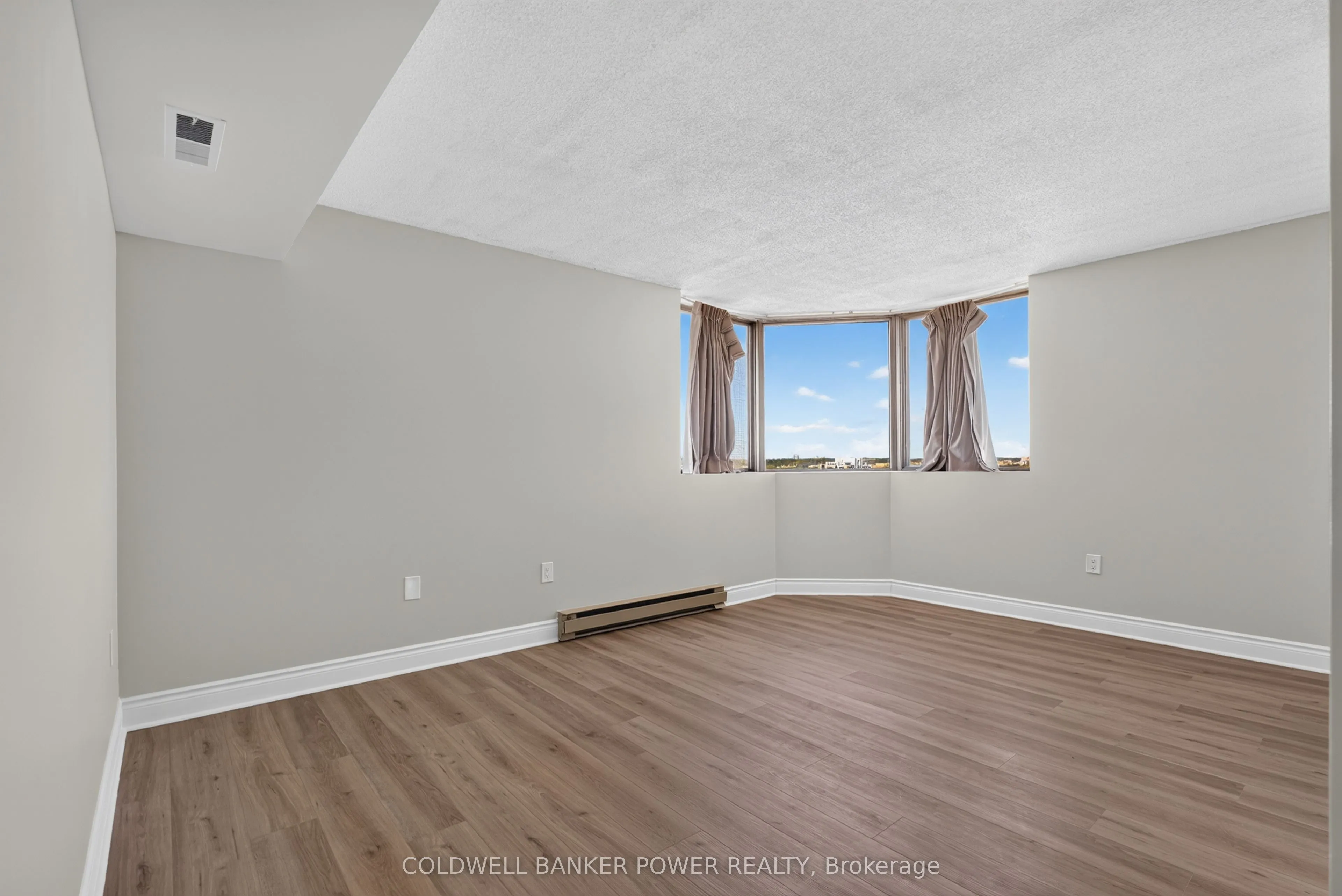 695 Richmond Street #1705