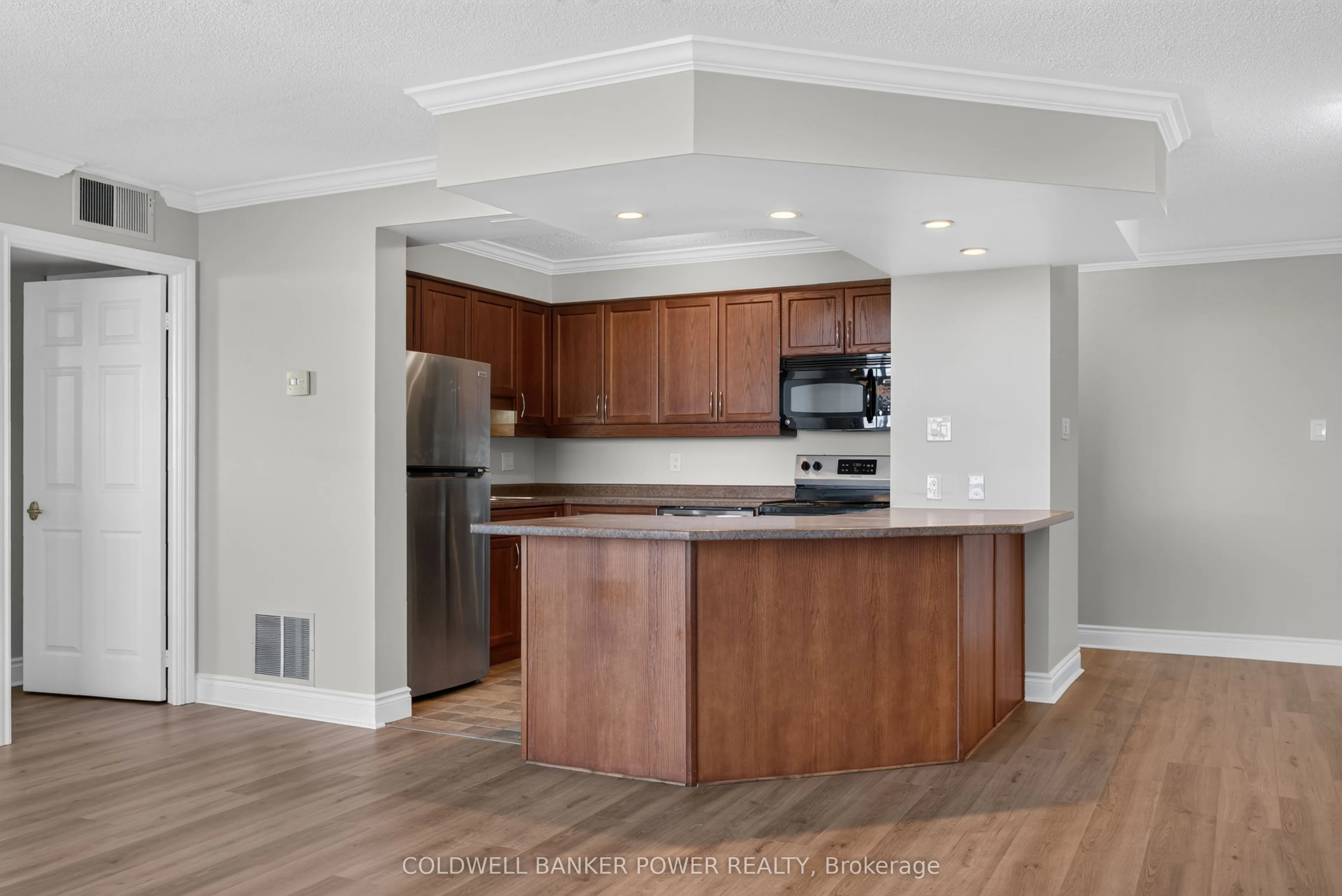 695 Richmond Street #1705