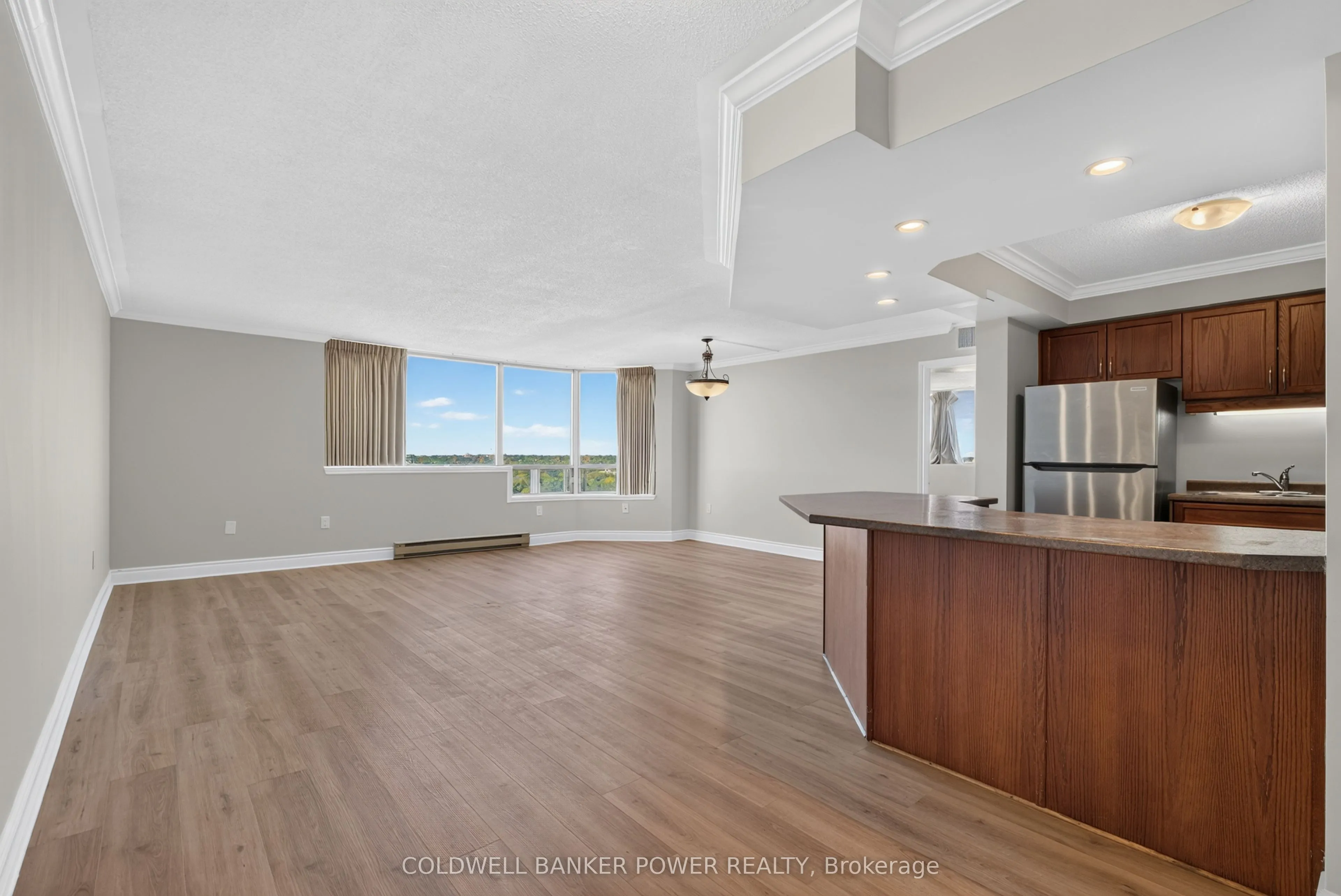 695 Richmond Street #1705