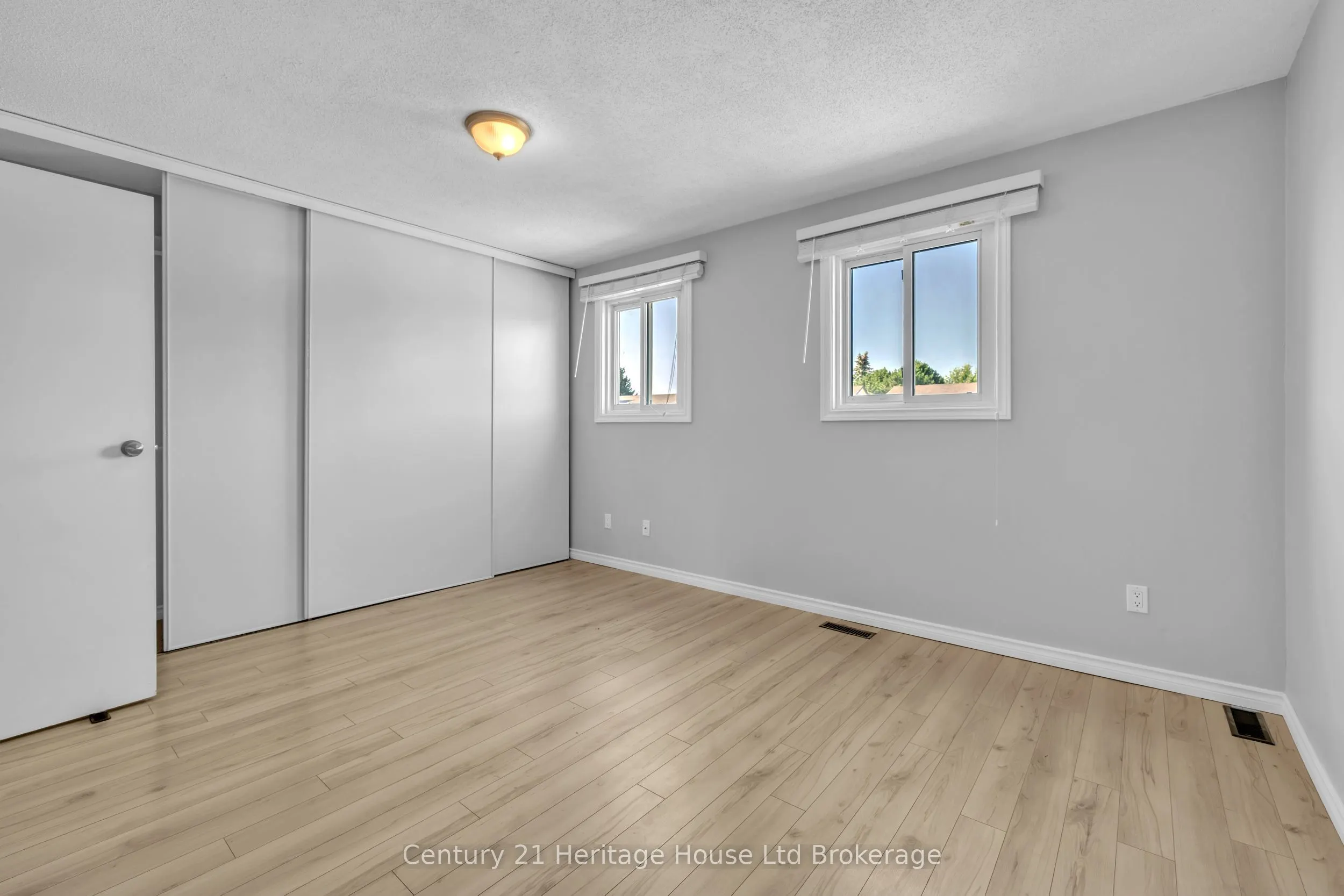 1135 Nellis Street #2