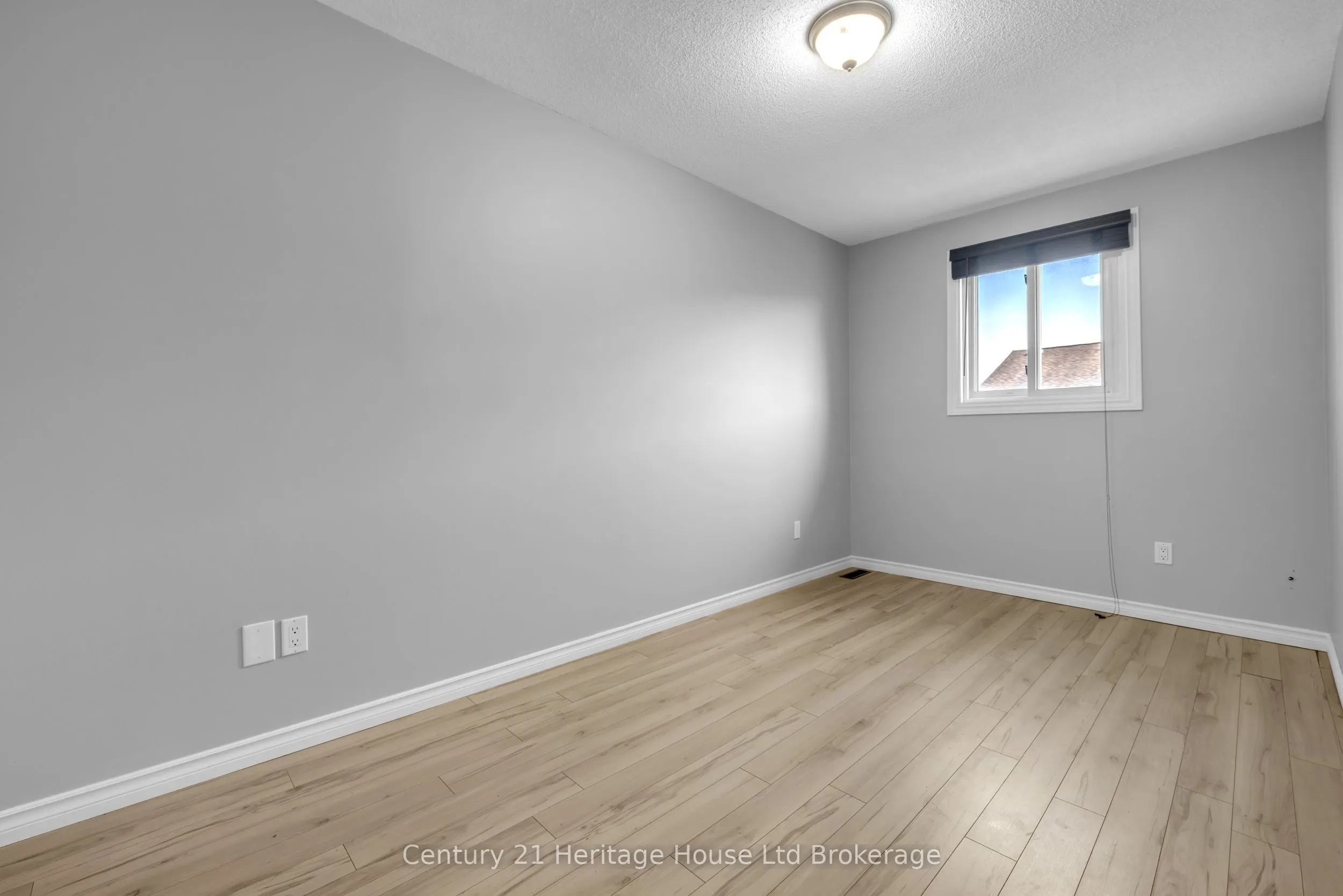 1135 Nellis Street #2