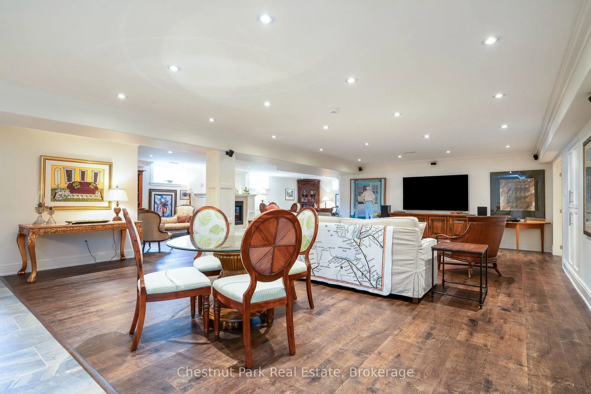 114 Grand Cypress Lane