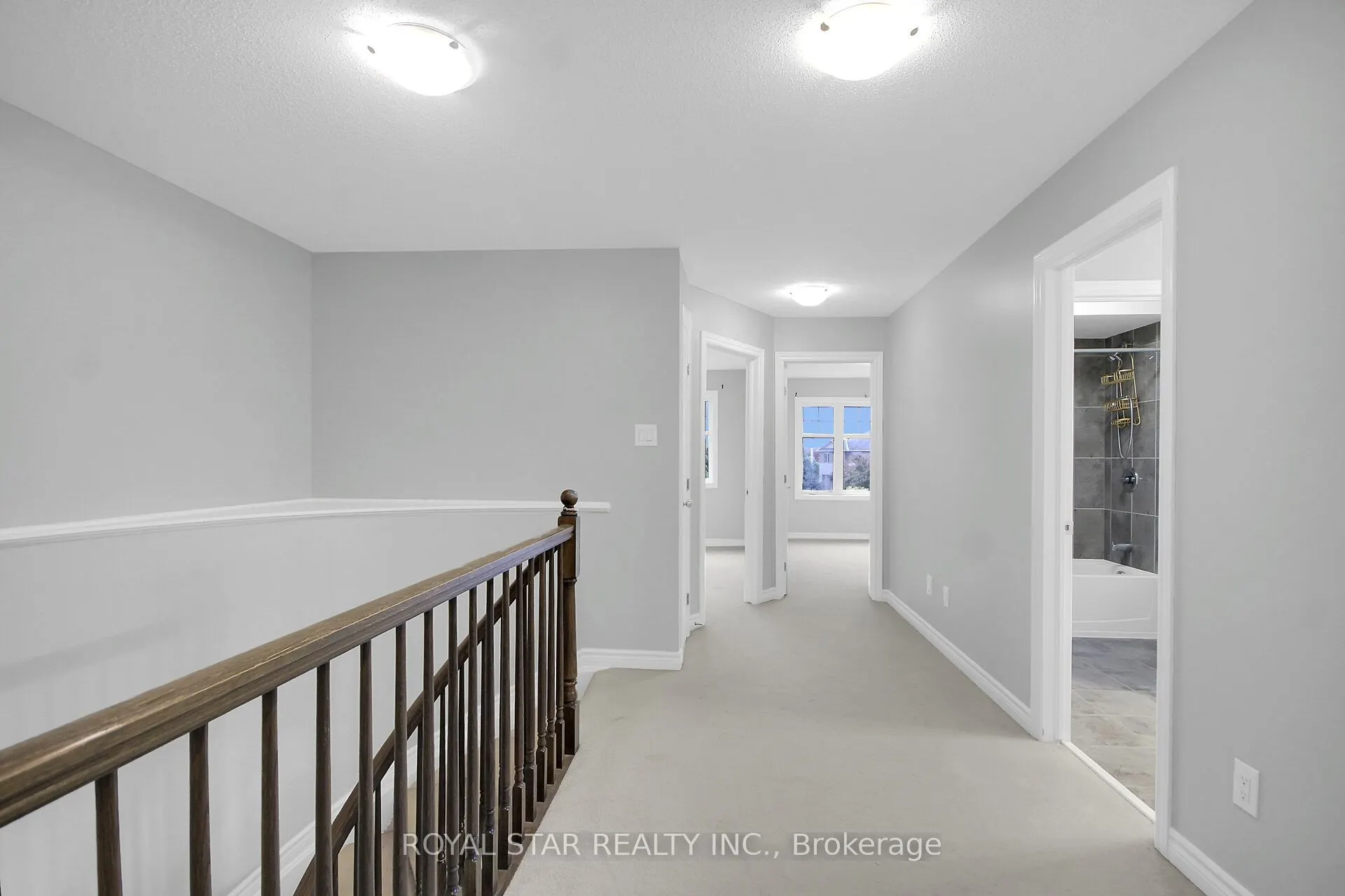 604 MOORPARK Avenue