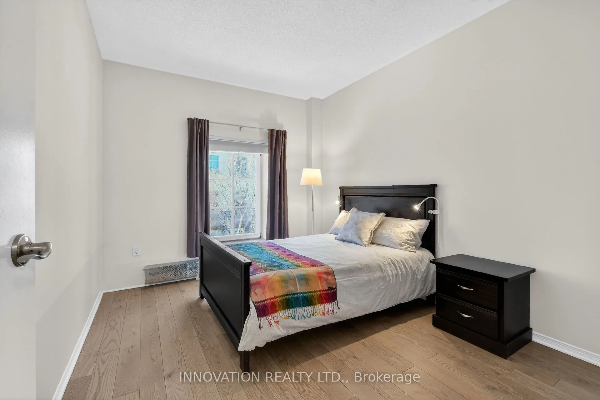 10 Clarence Street #4