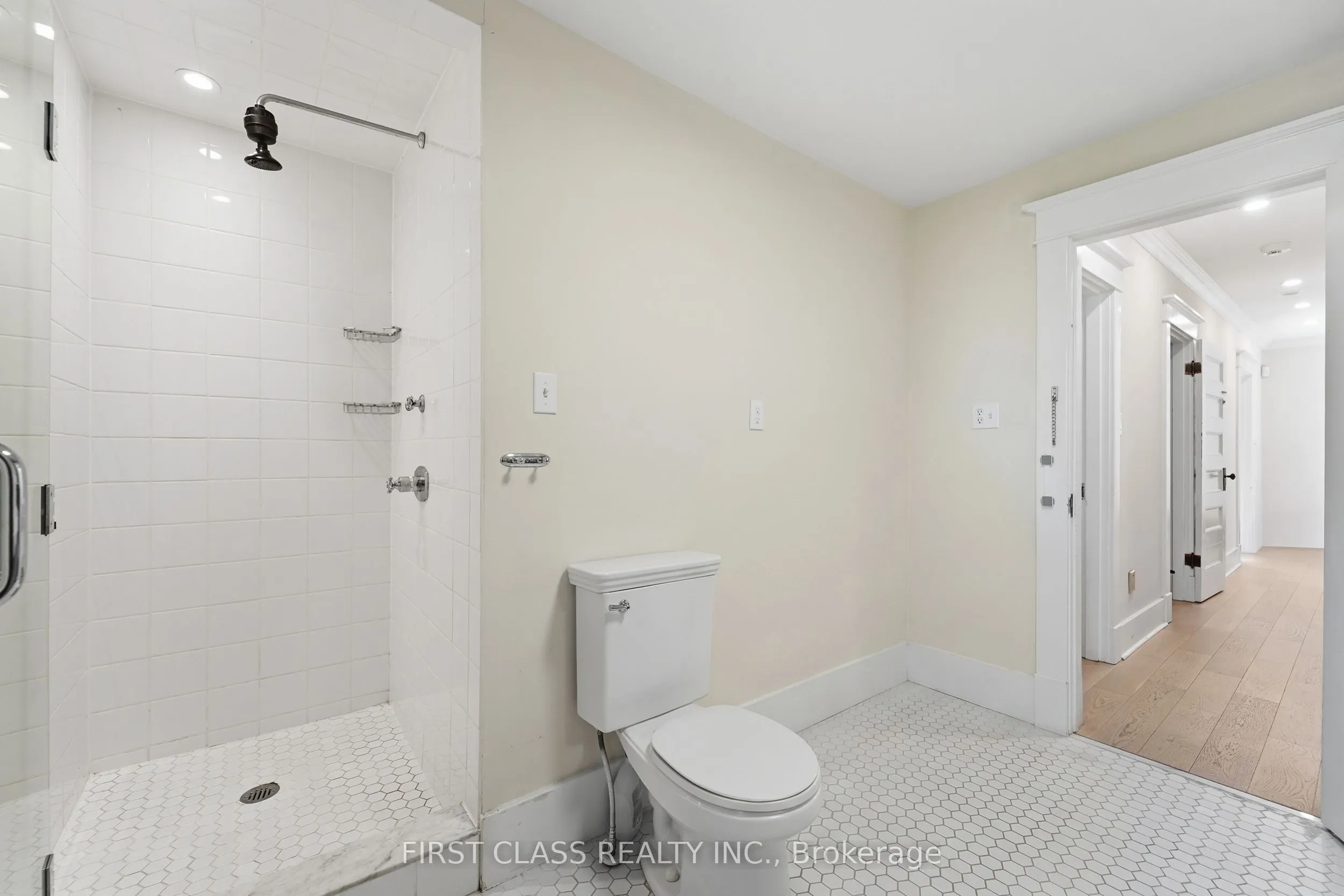 424 Concession Rd 8 E
