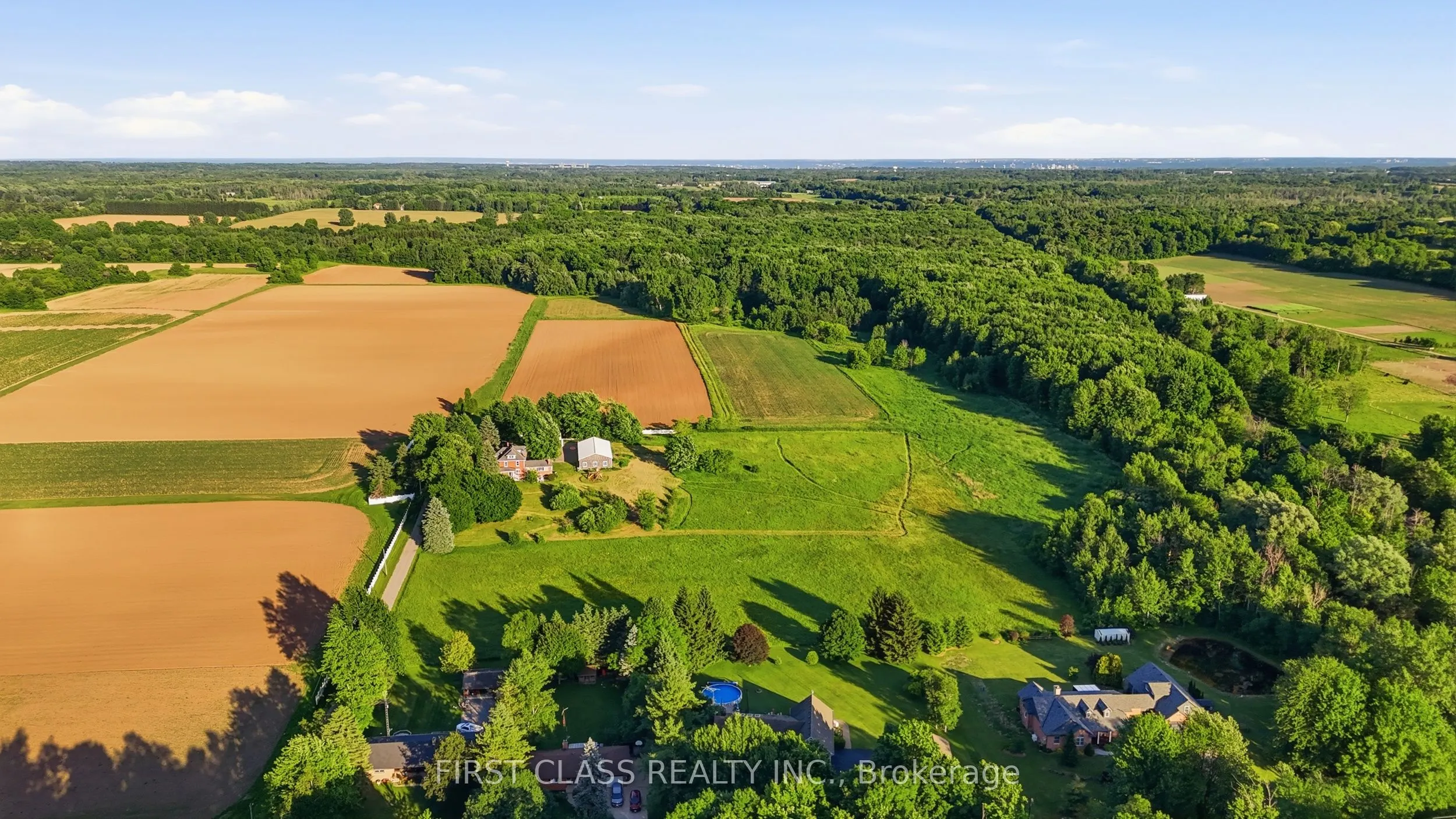 424 Concession Rd 8 E