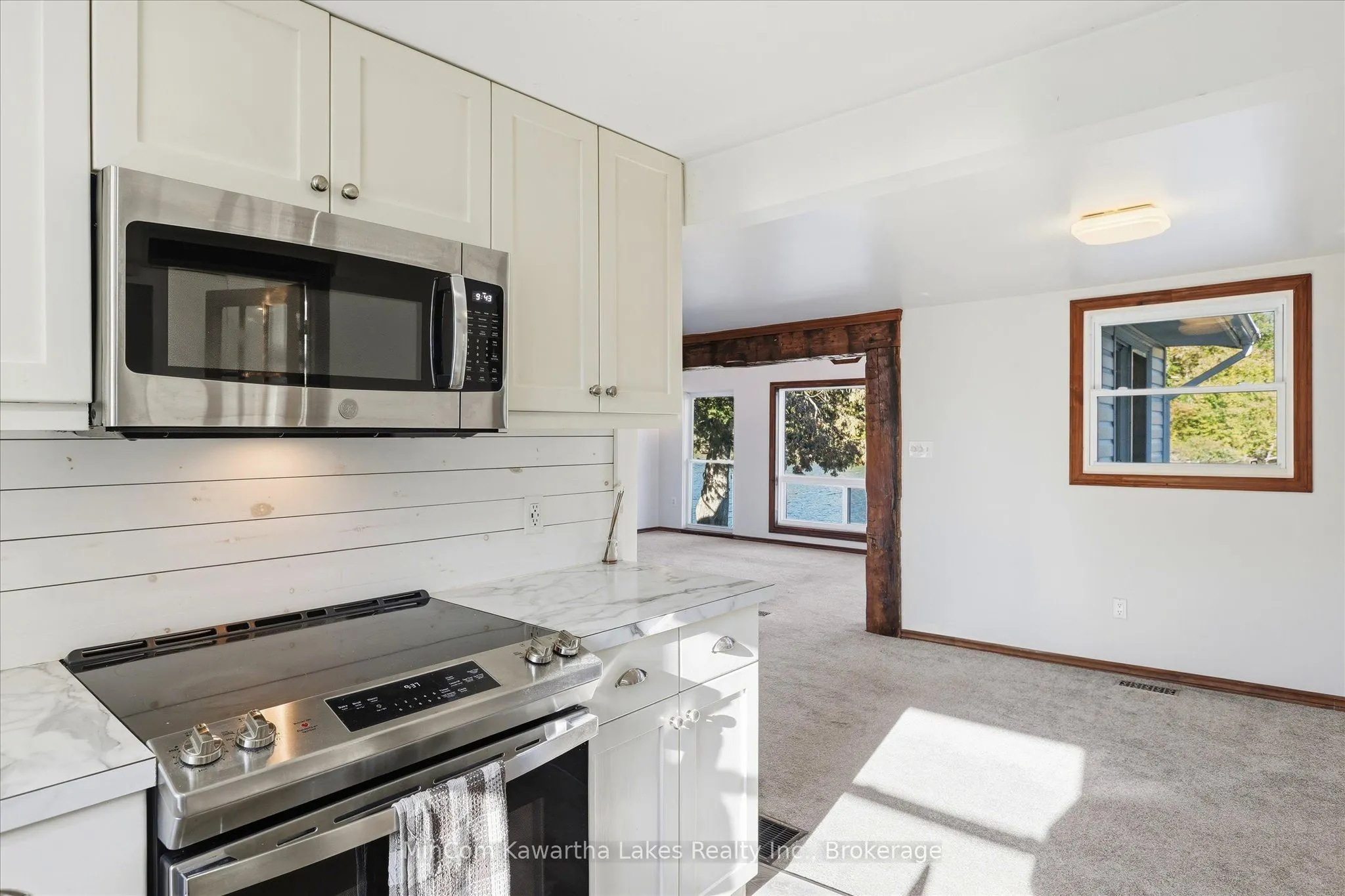 42 Willow Road