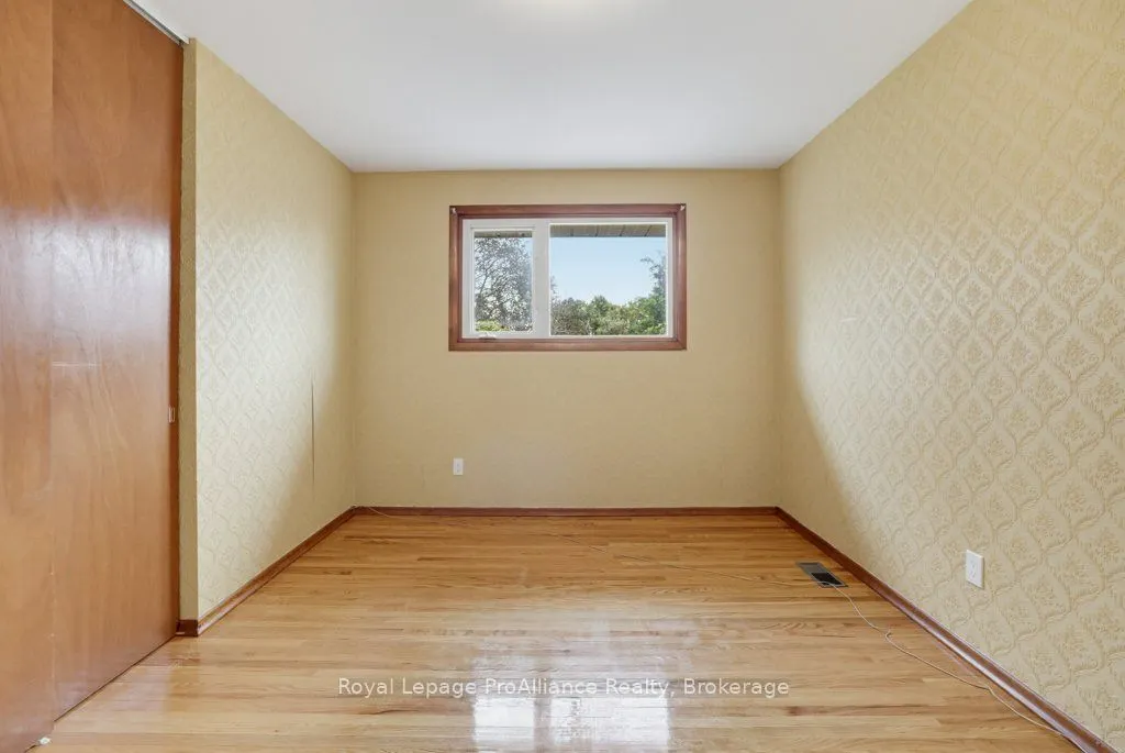 23 Thorncliffe Drive