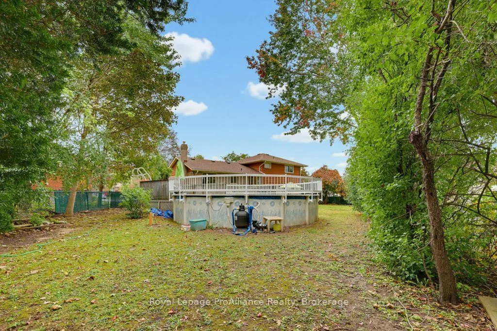 23 Thorncliffe Drive