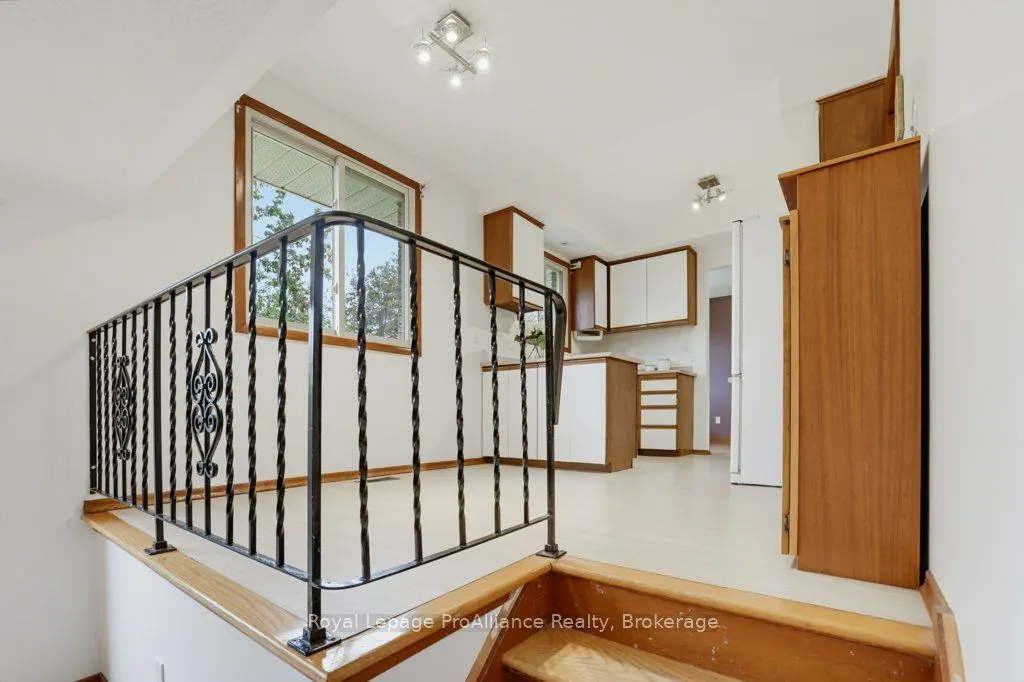 23 Thorncliffe Drive