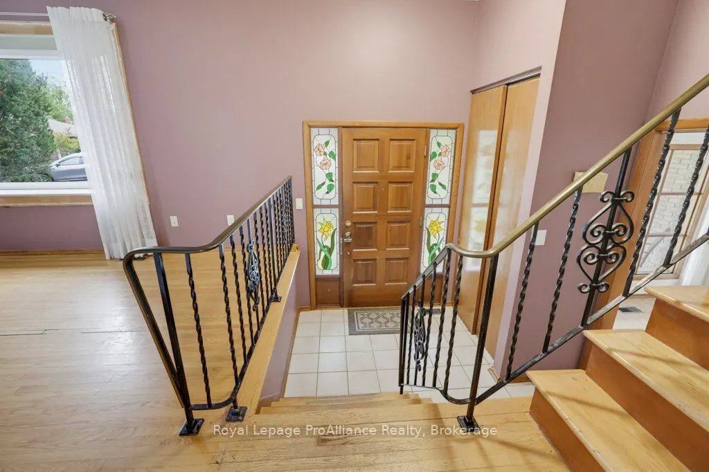 23 Thorncliffe Drive