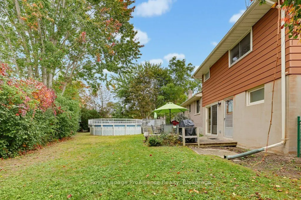23 Thorncliffe Drive