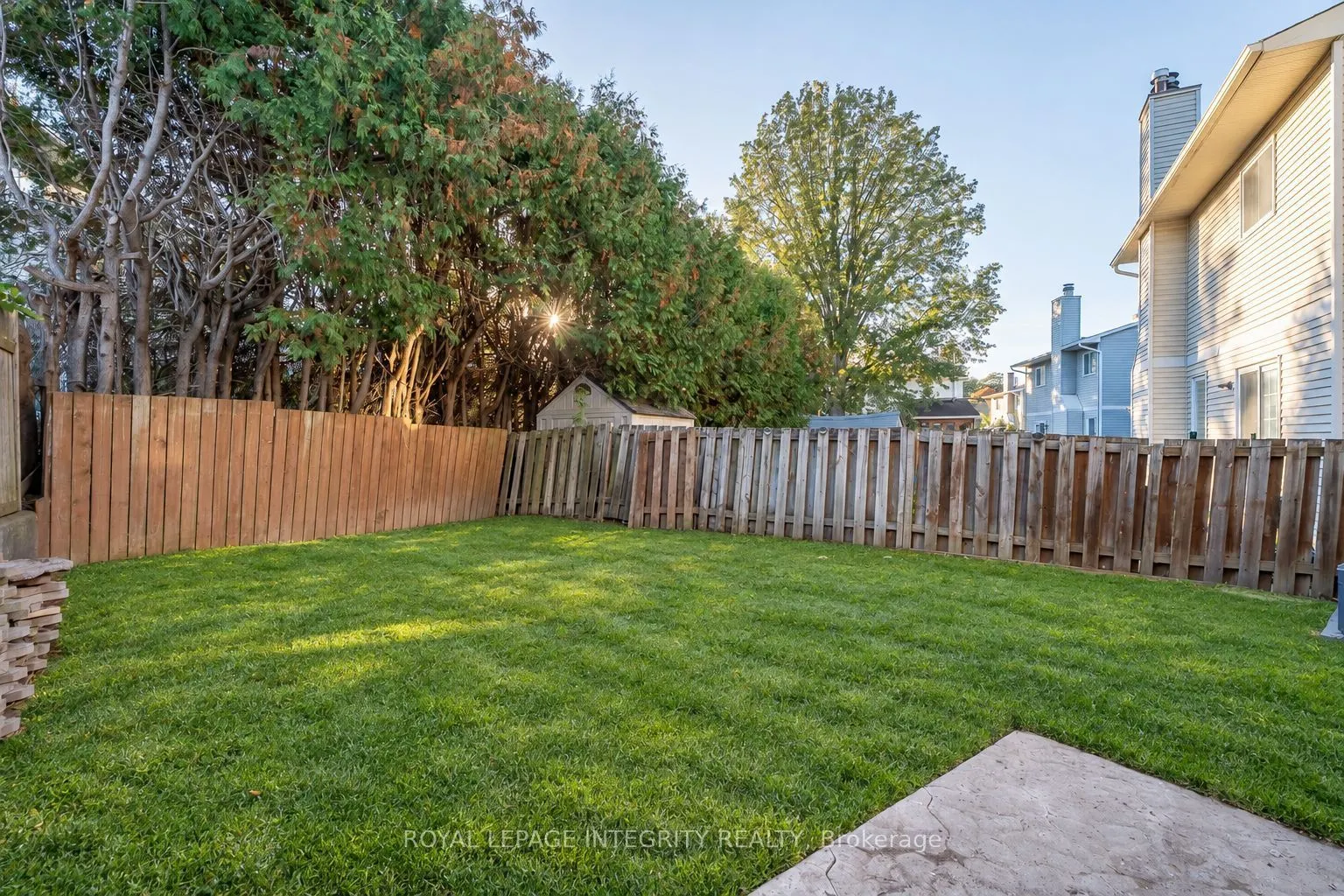 775 Kingfisher Crescent #A