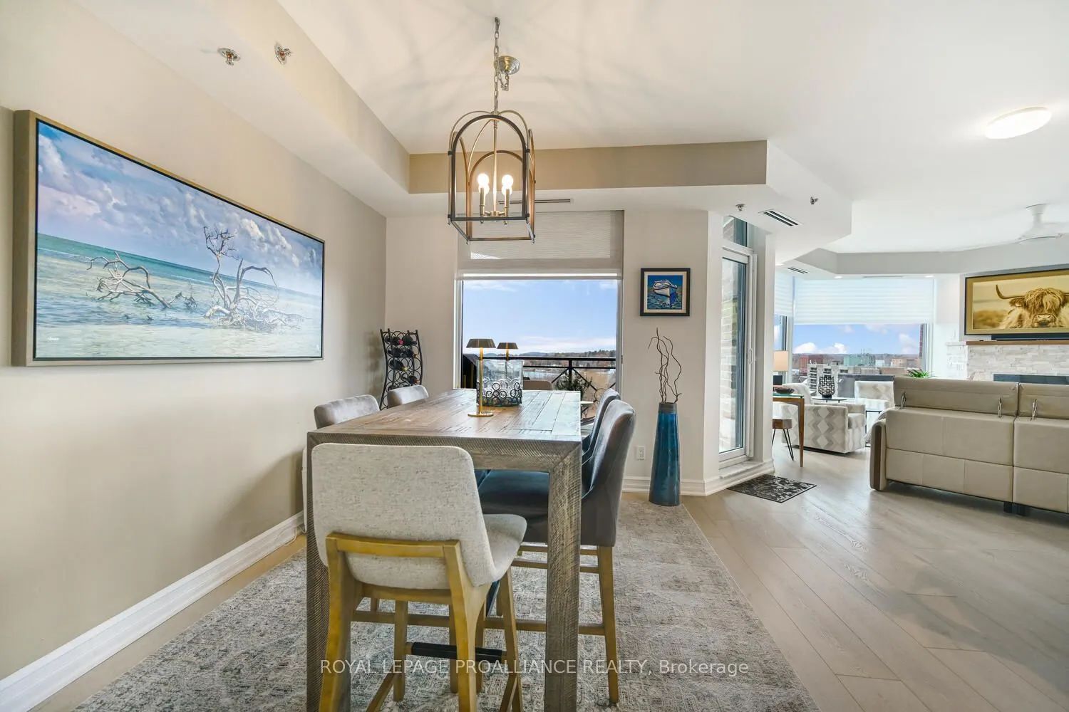 15 St Andrew Street E #1004