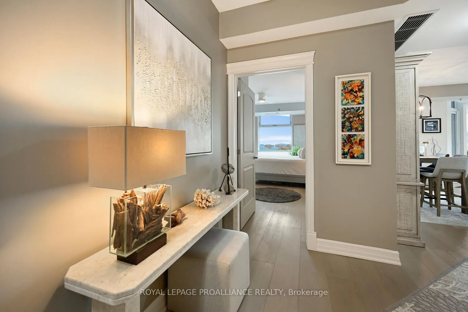 15 St Andrew Street E #1004