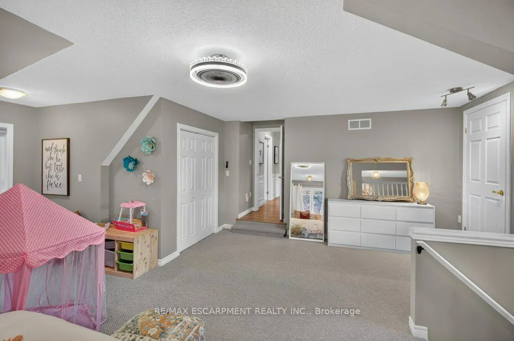 447 GOLF LINKS Road