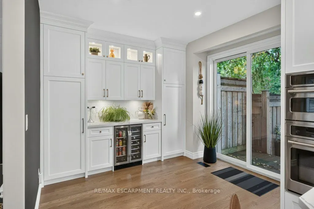 447 GOLF LINKS Road