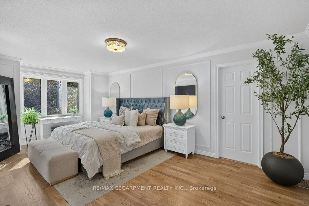 447 GOLF LINKS Road