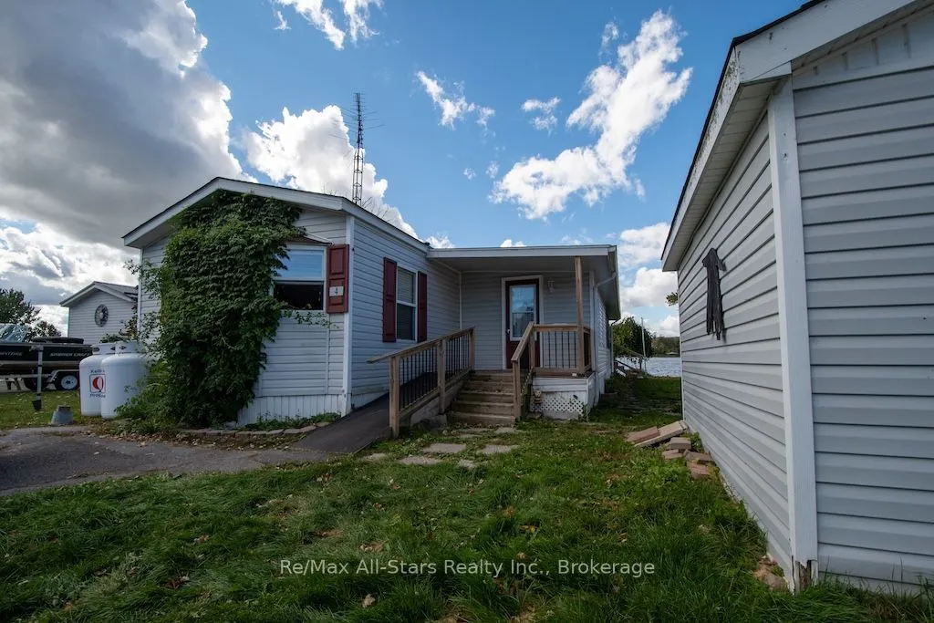 4 McGregor Drive