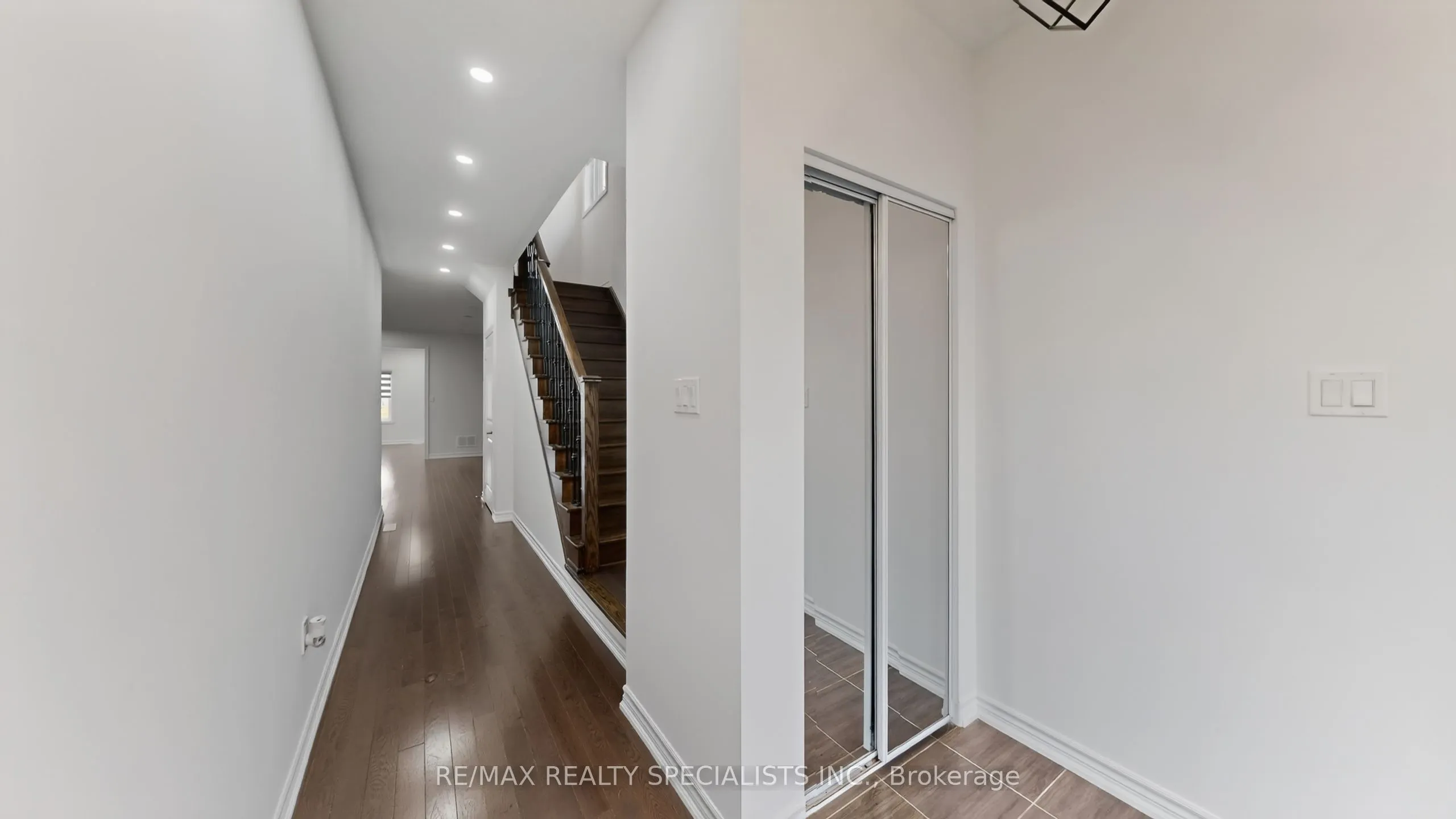 116 Seeley Avenue