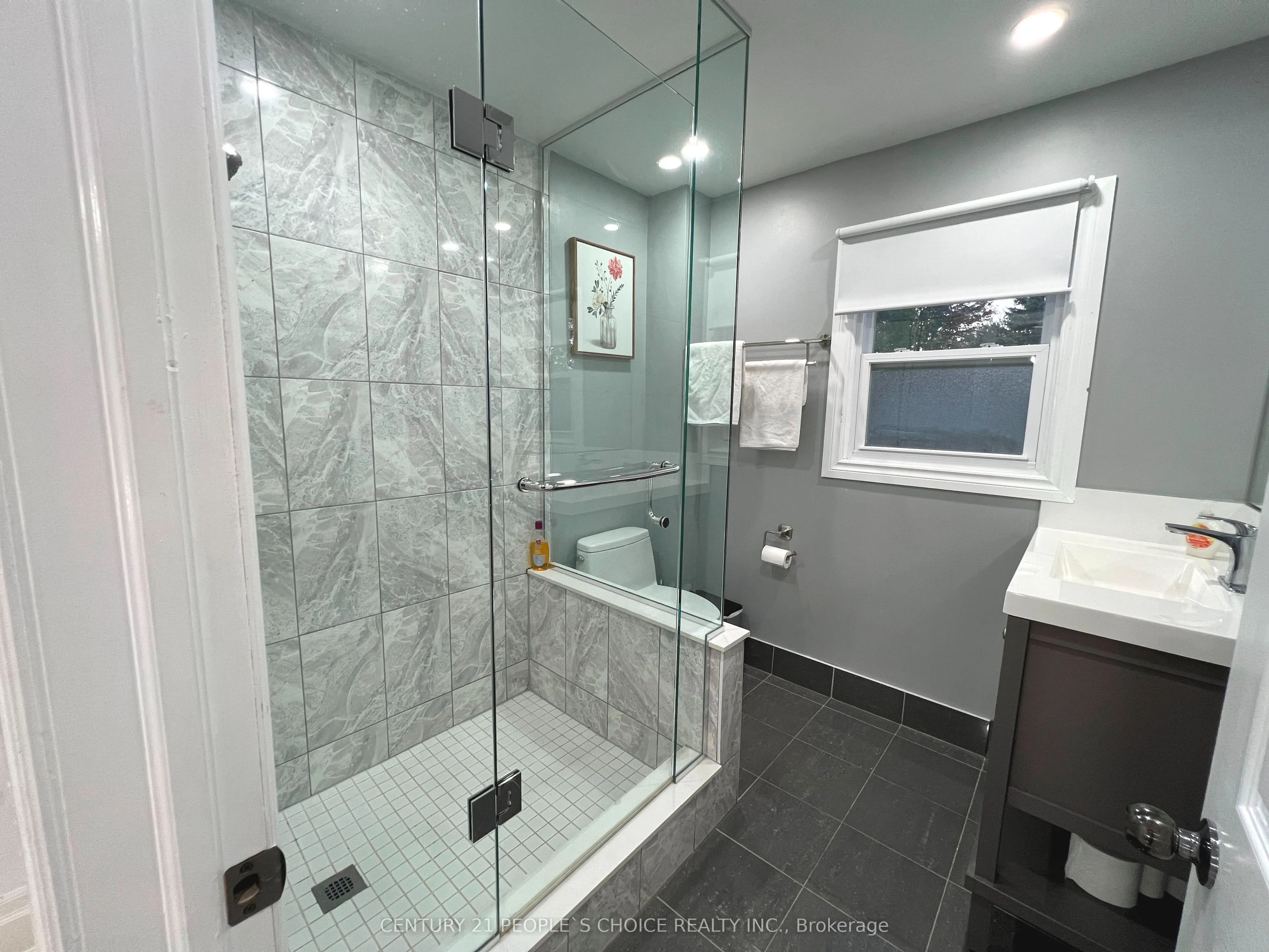 5359 Kitchener Street