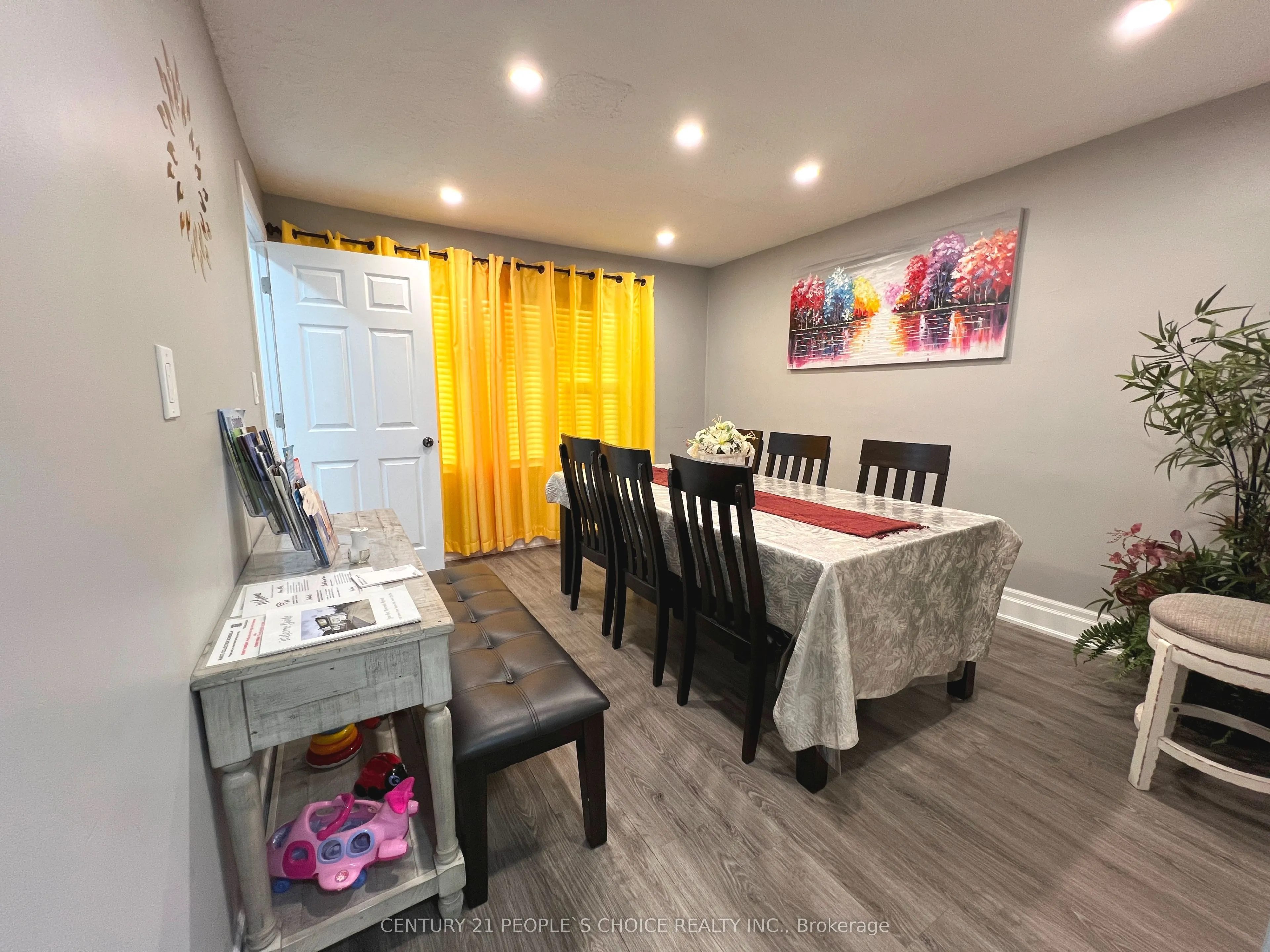 5359 Kitchener Street