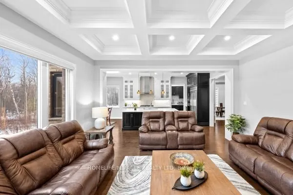 147 AMBROUS Crescent