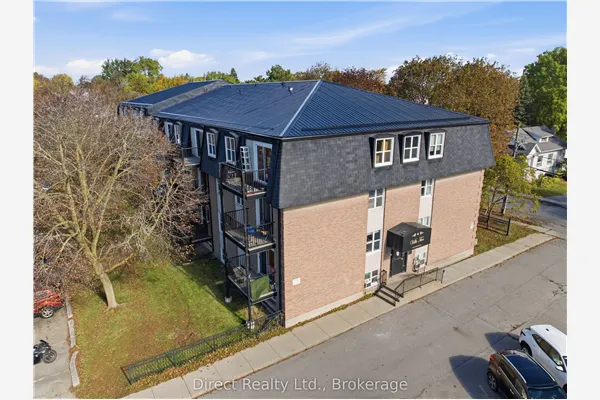 25 College Street E #108