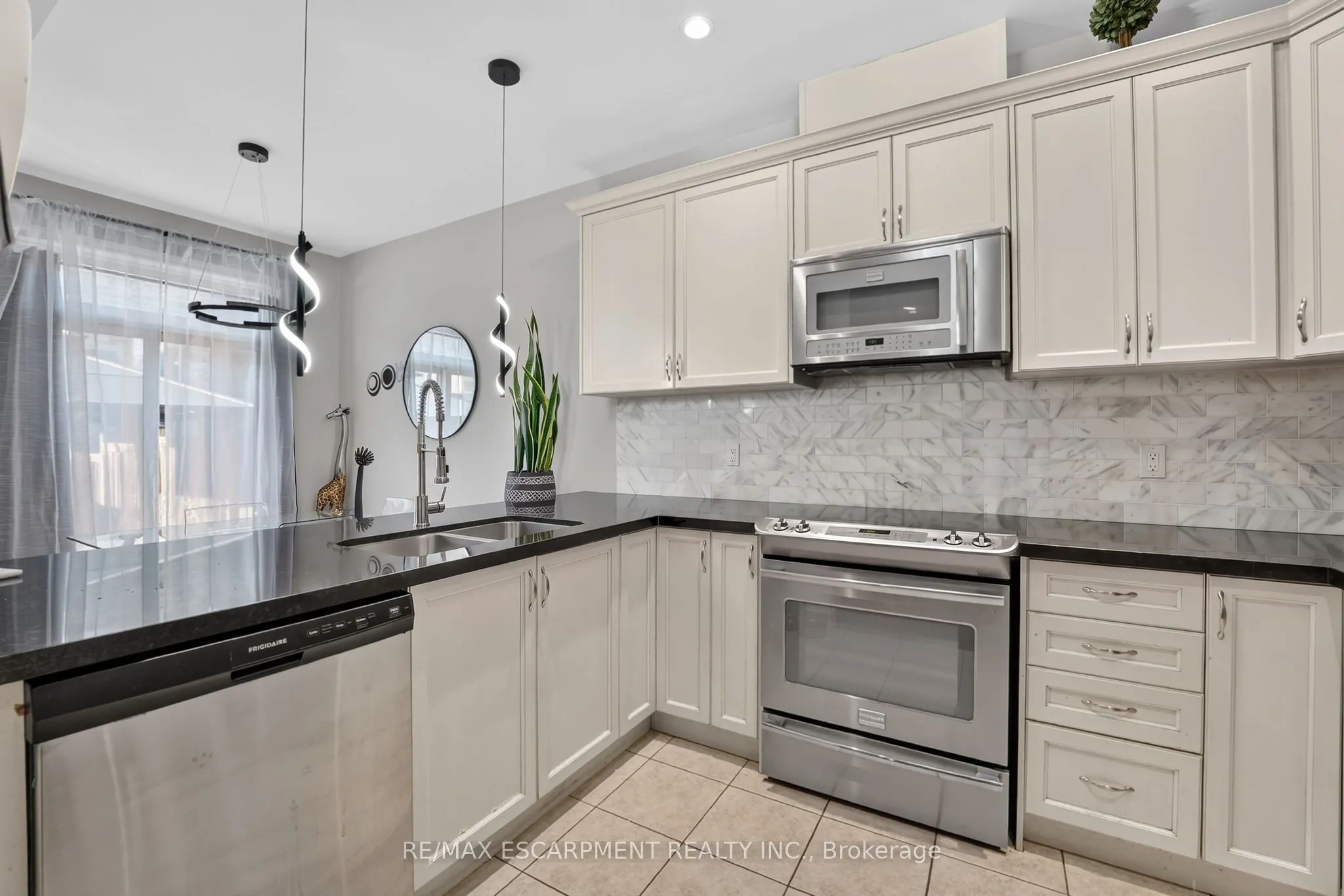 58 Summerberry Way