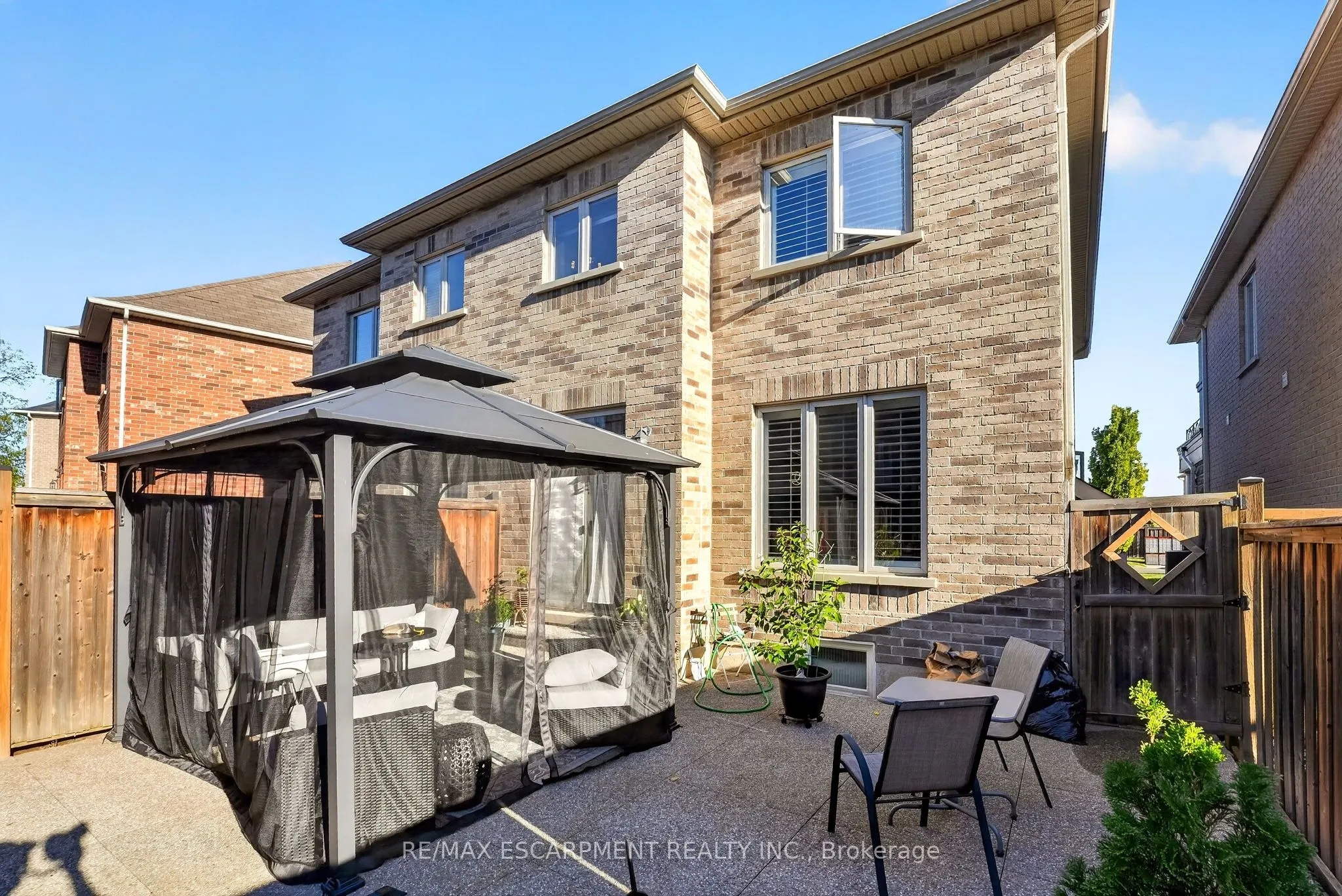 58 Summerberry Way