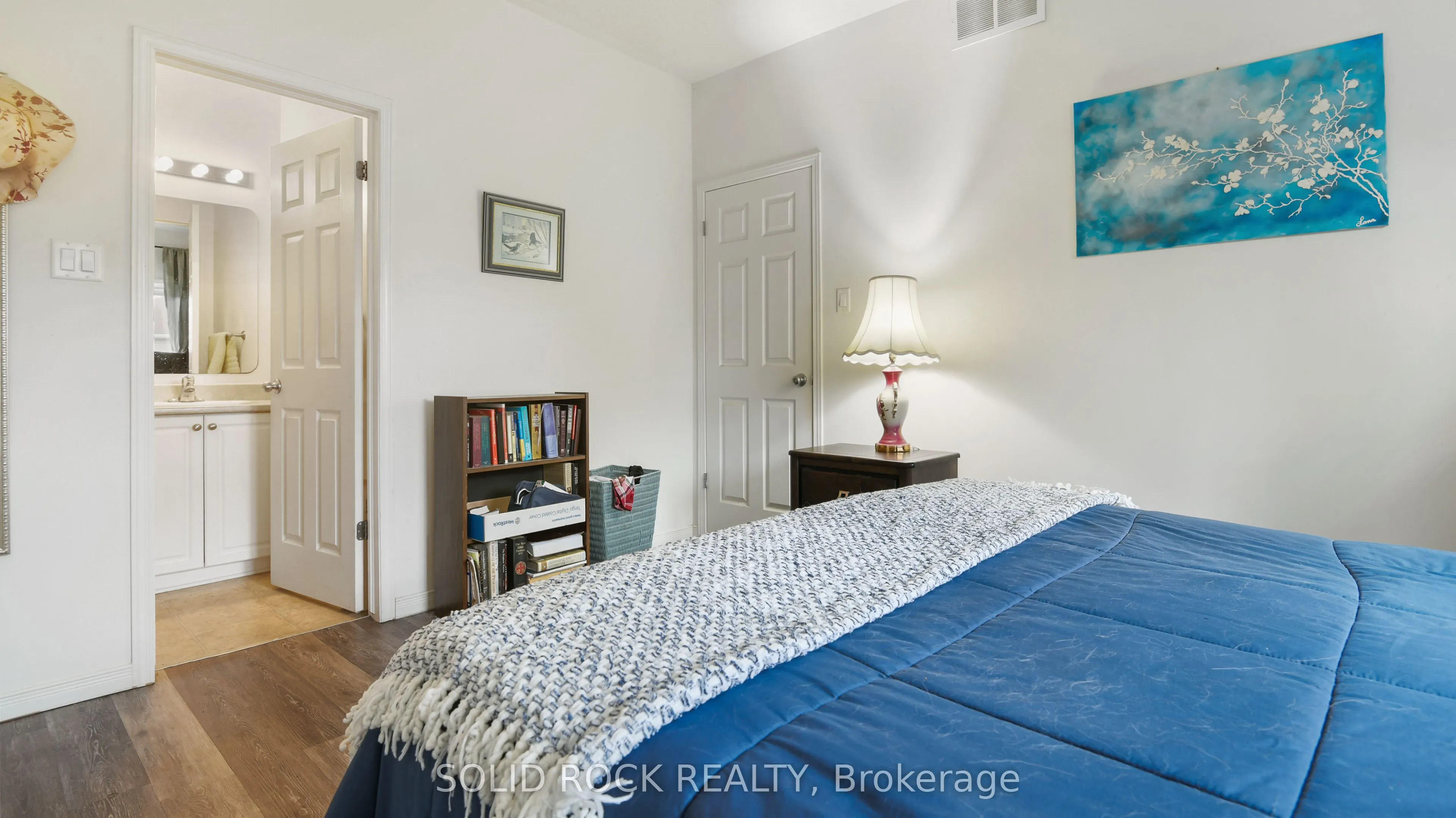 16 Moe Robillard Street