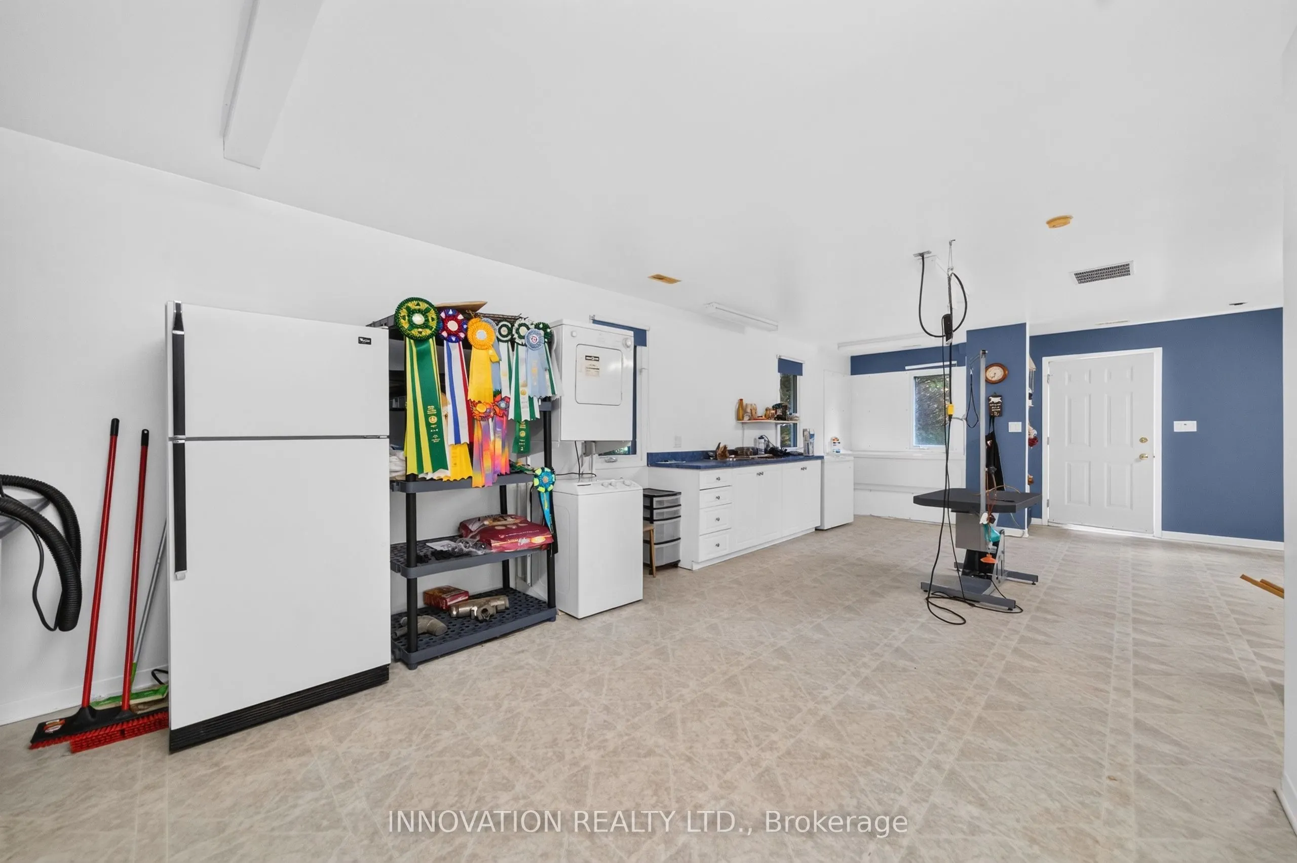758 SOUTH GOWER Drive