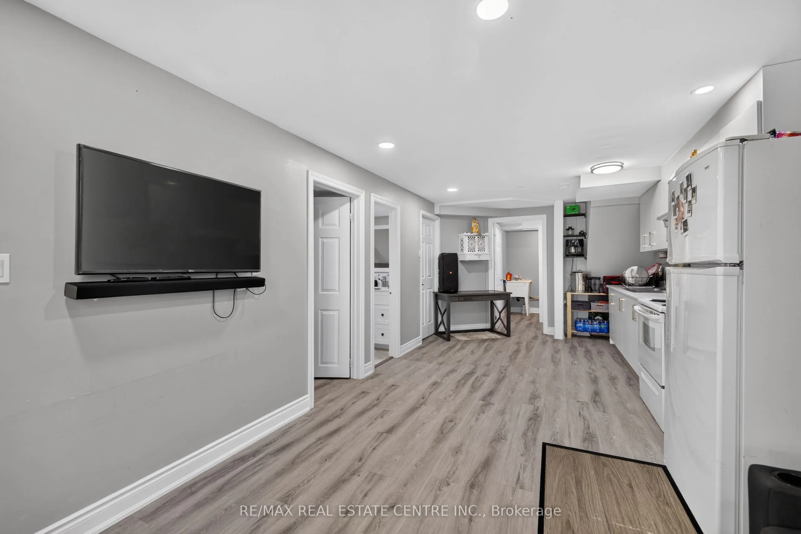 122 Moss Place