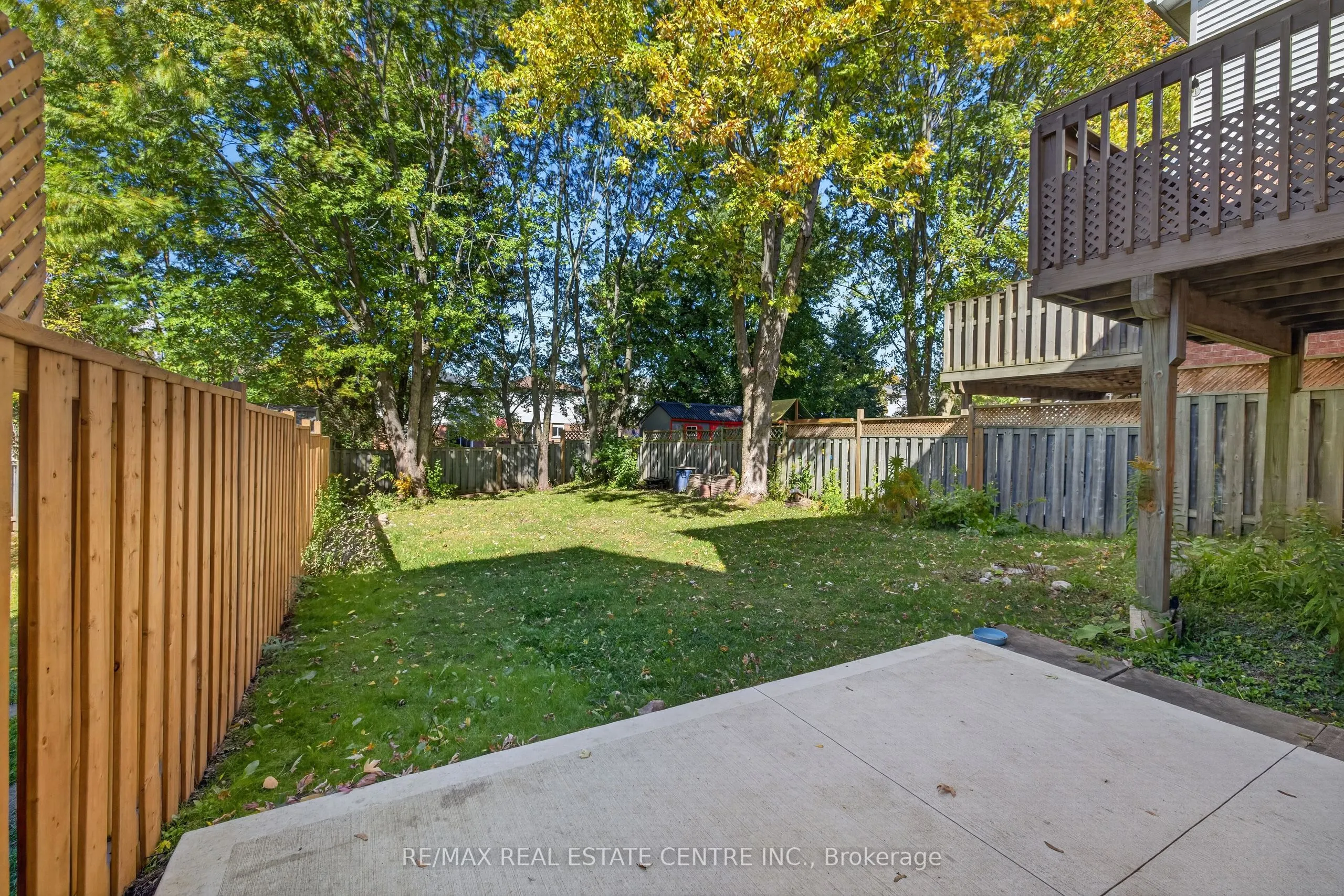 122 Moss Place