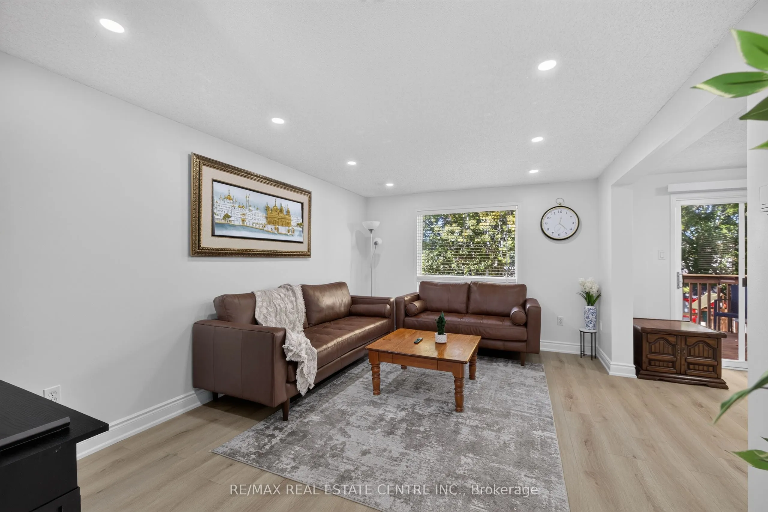 122 Moss Place