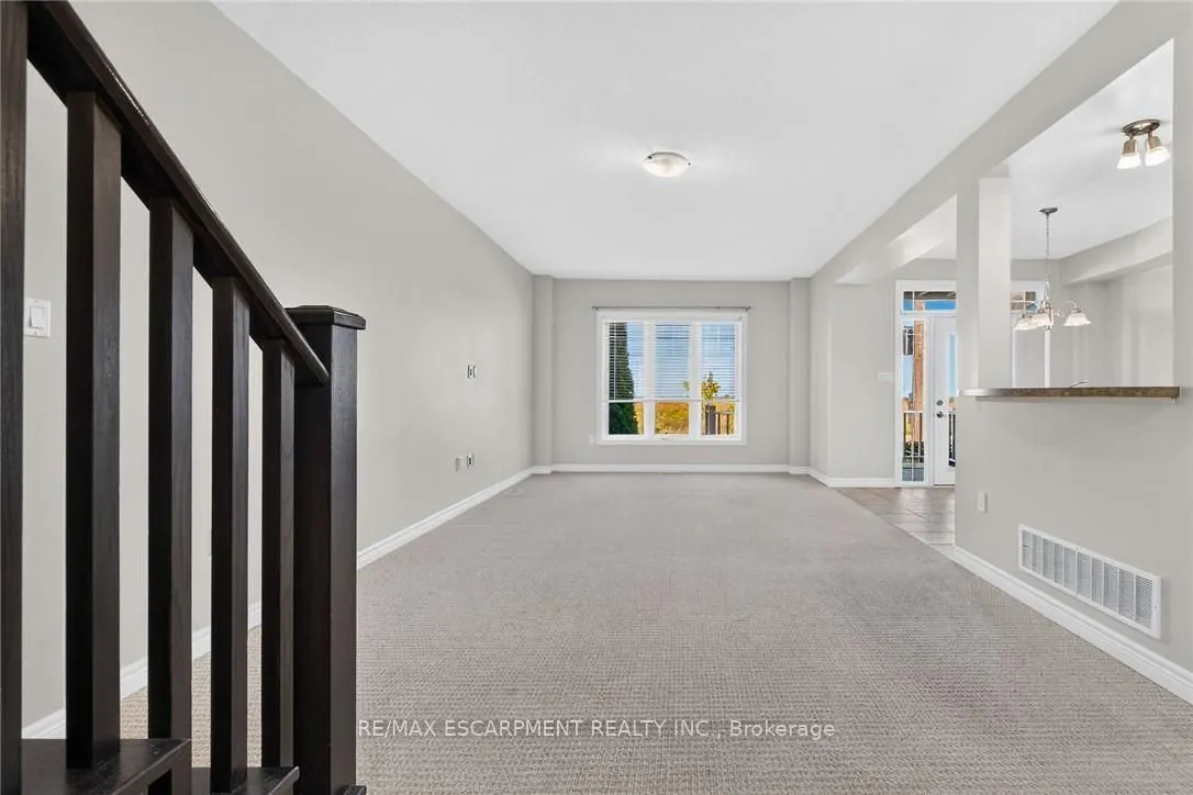 8 Lakelawn Road #22