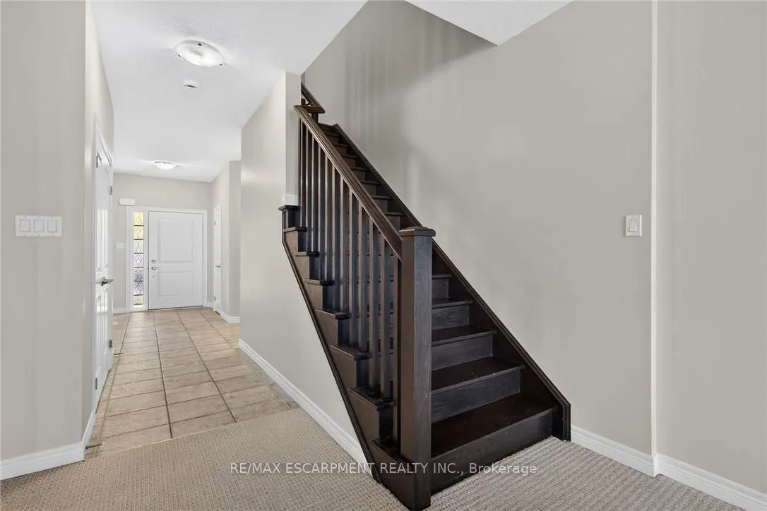 8 Lakelawn Road #22
