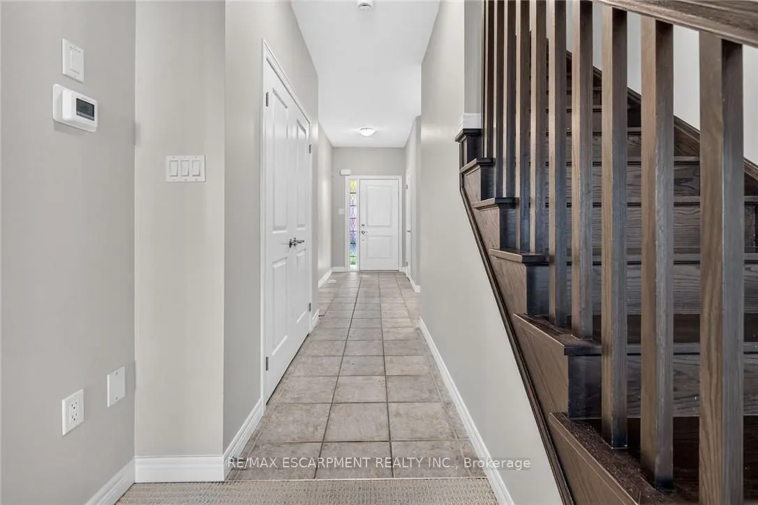8 Lakelawn Road #22