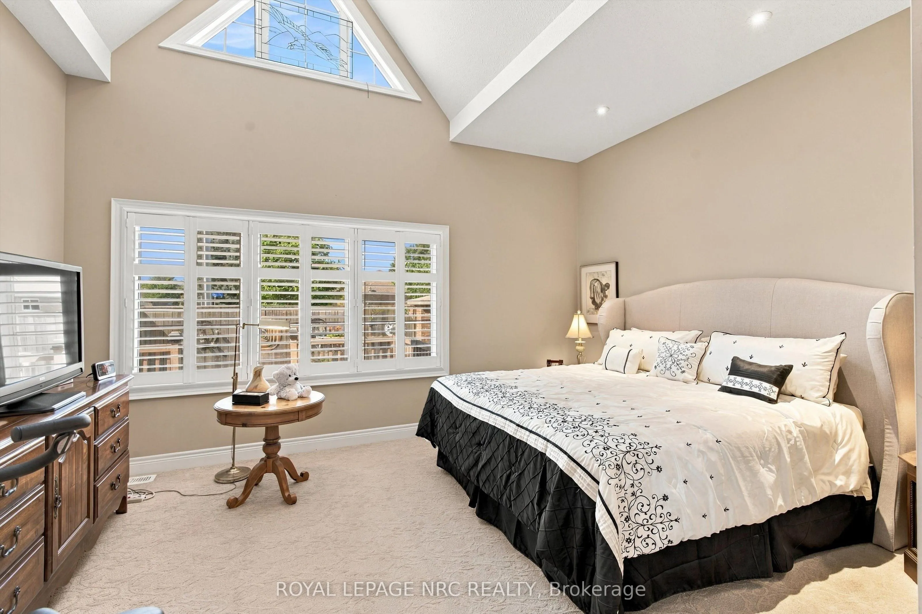 3232 Montrose Road #8