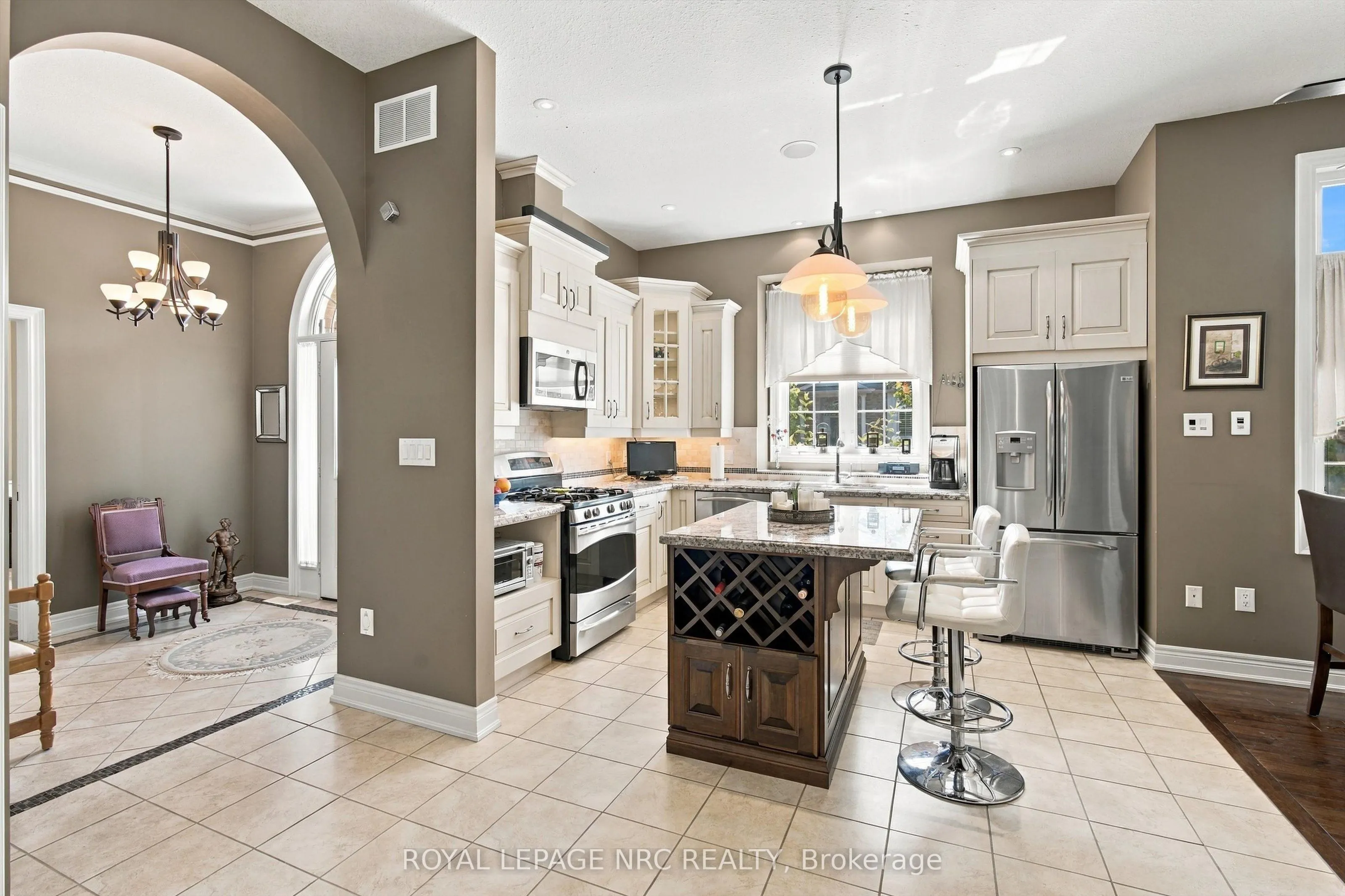 3232 Montrose Road #8