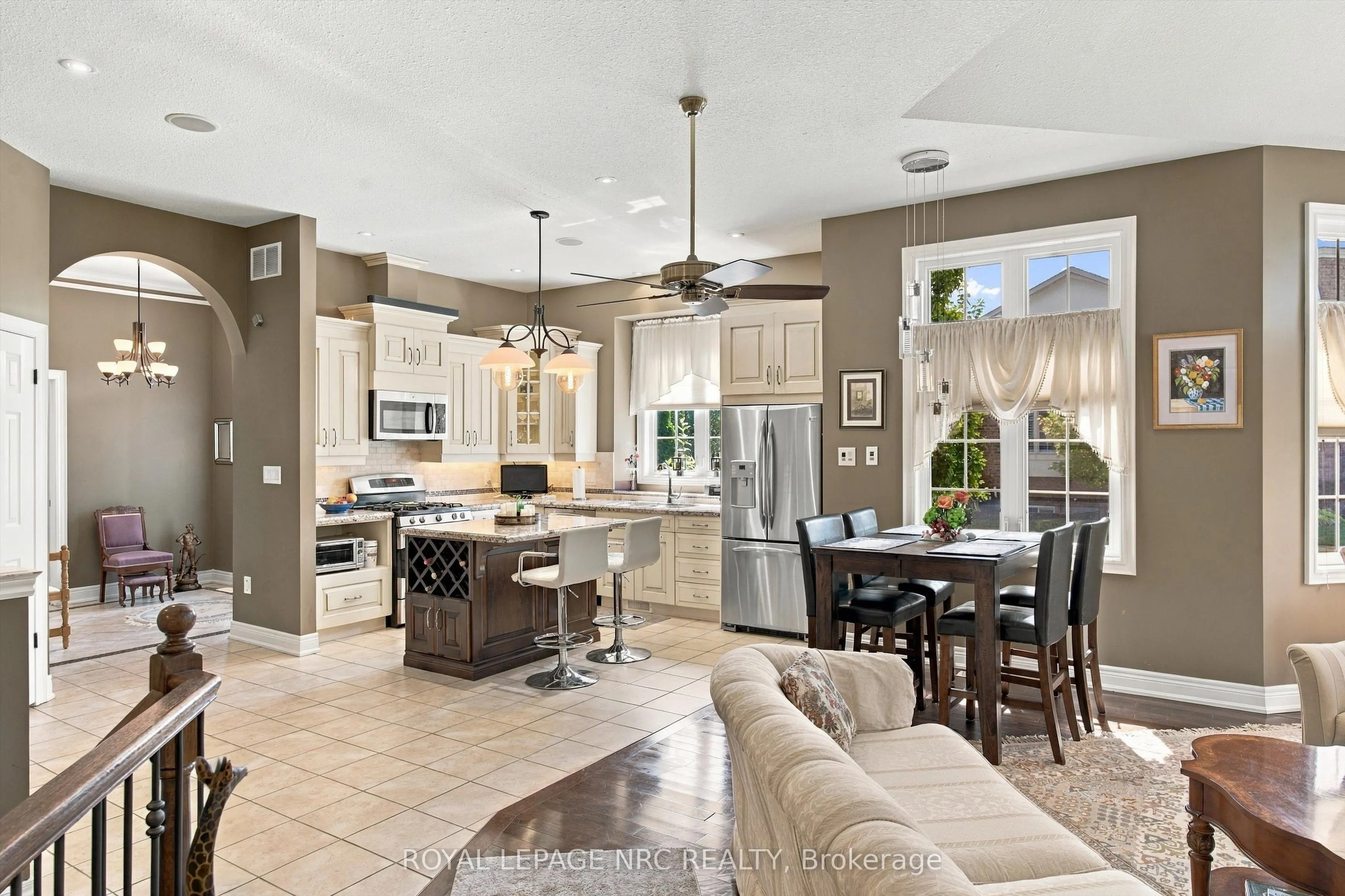 3232 Montrose Road #8