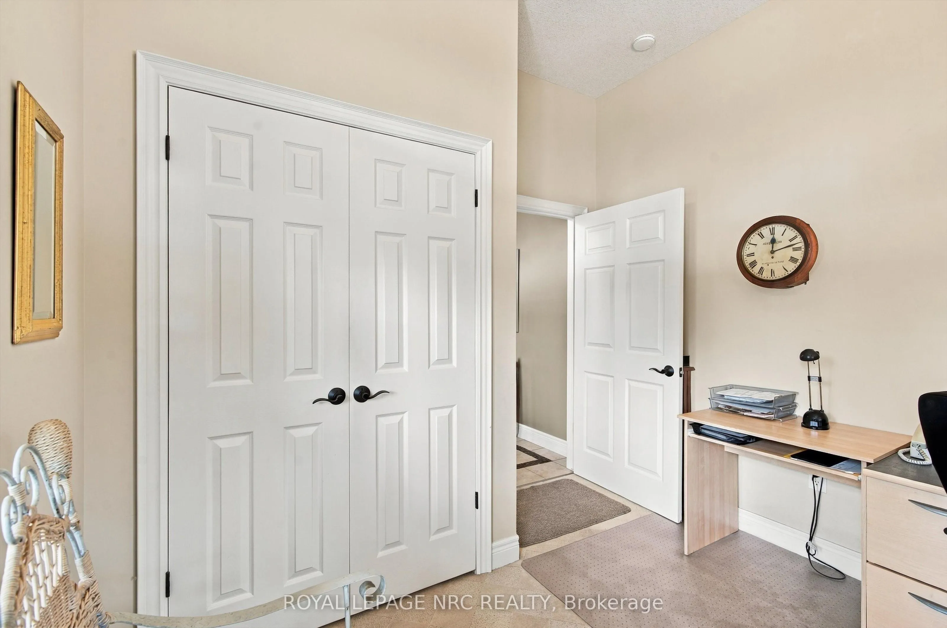 3232 Montrose Road #8