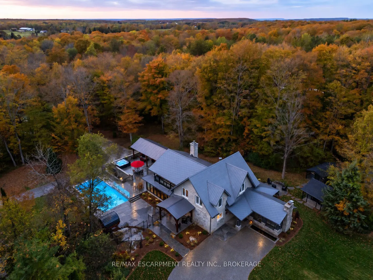 517807 5th Concession Road N