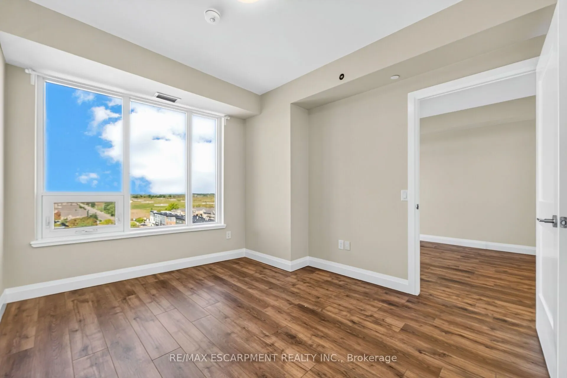 385 Winston Road #804